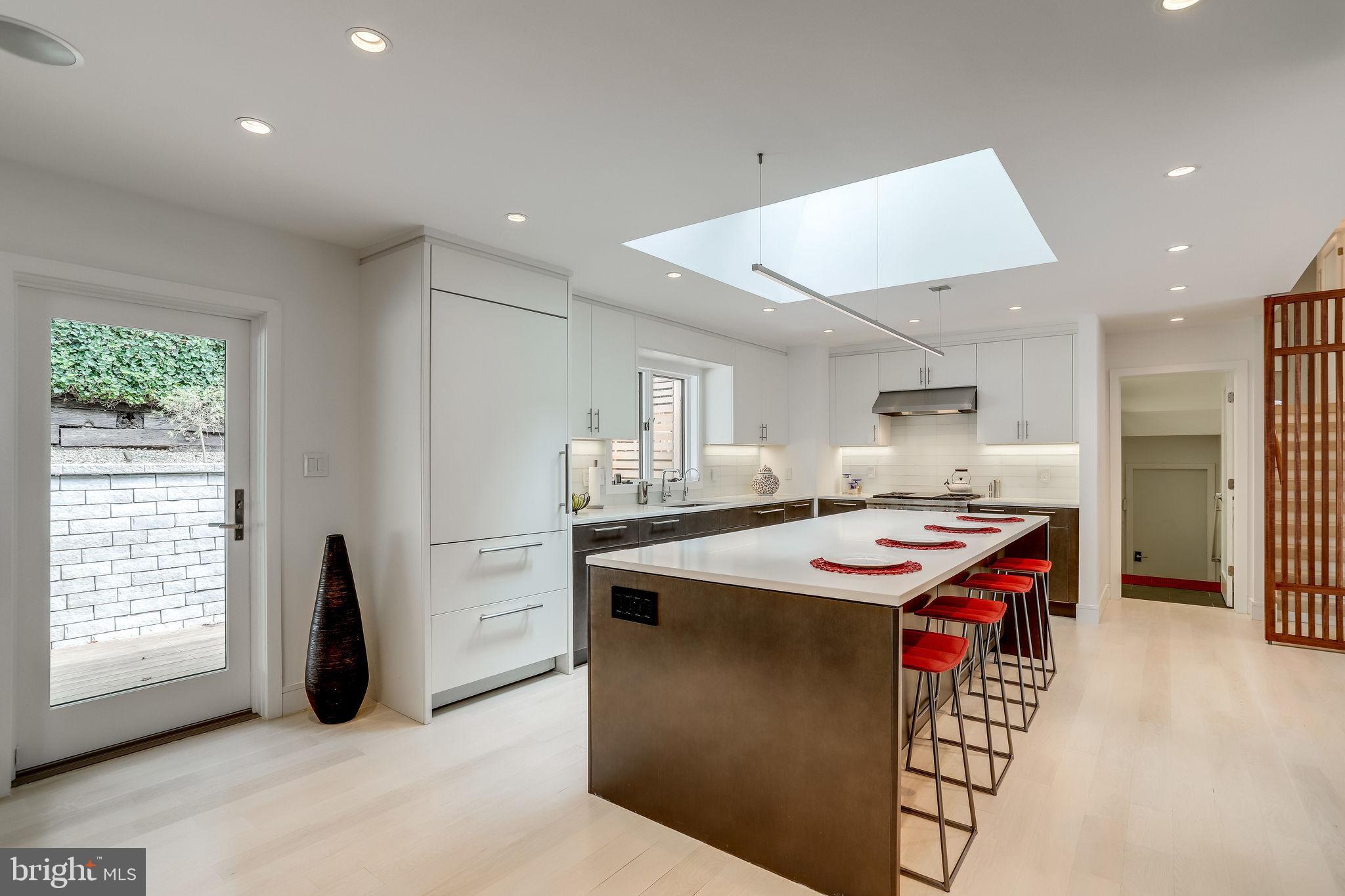 BELLEVUE FOREST - Residential