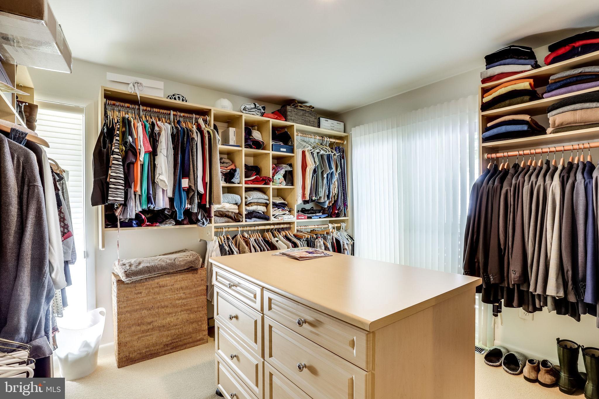 BELLEVUE FOREST - Residential