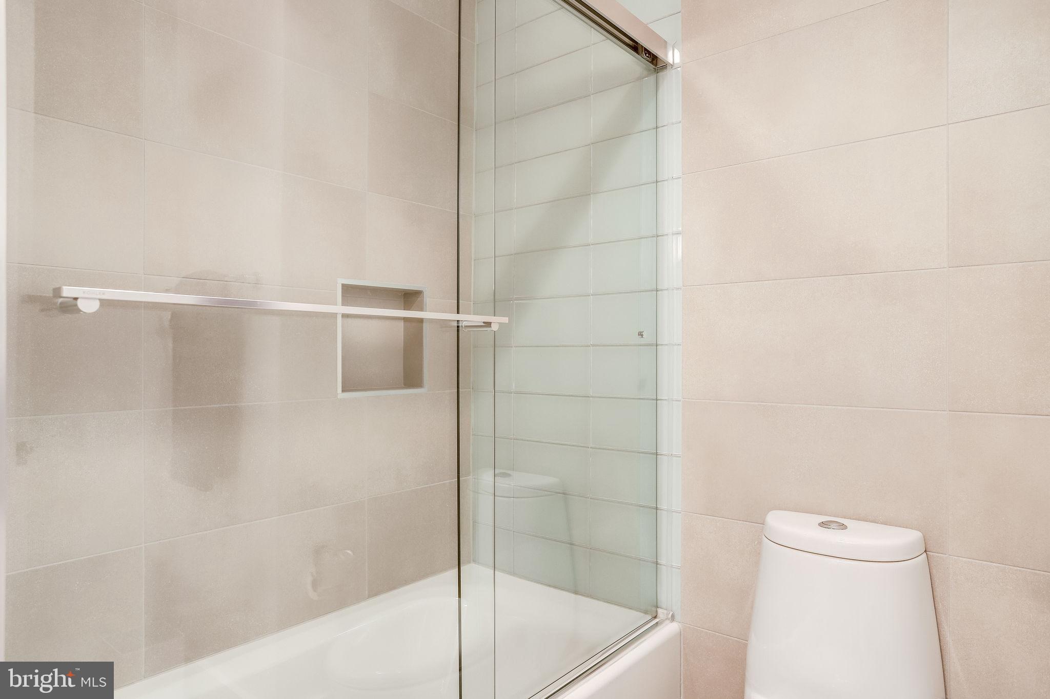 BELLEVUE FOREST - Residential