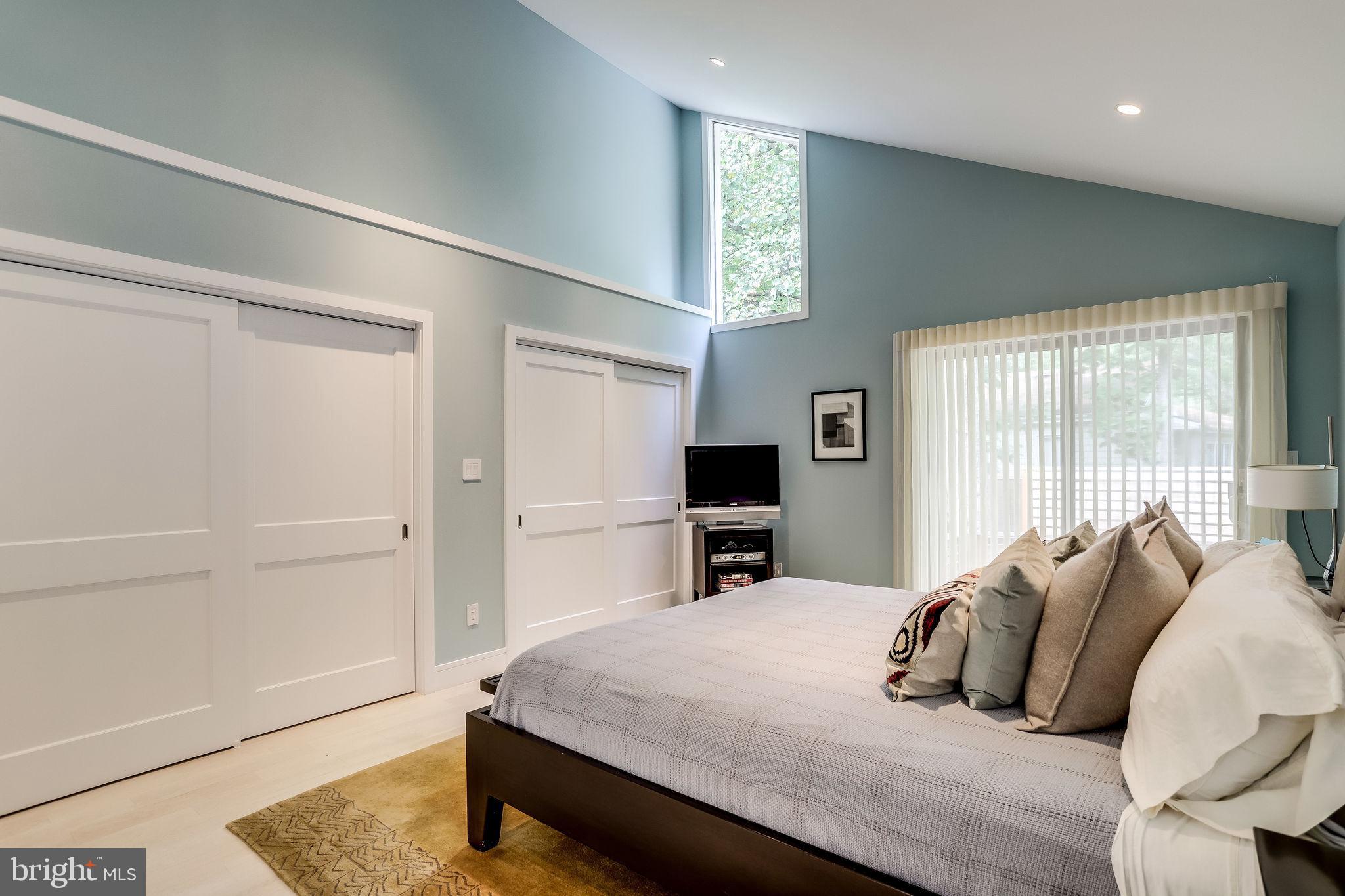 BELLEVUE FOREST - Residential