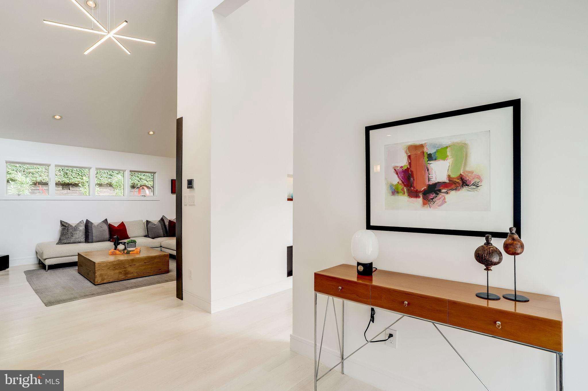 BELLEVUE FOREST - Residential