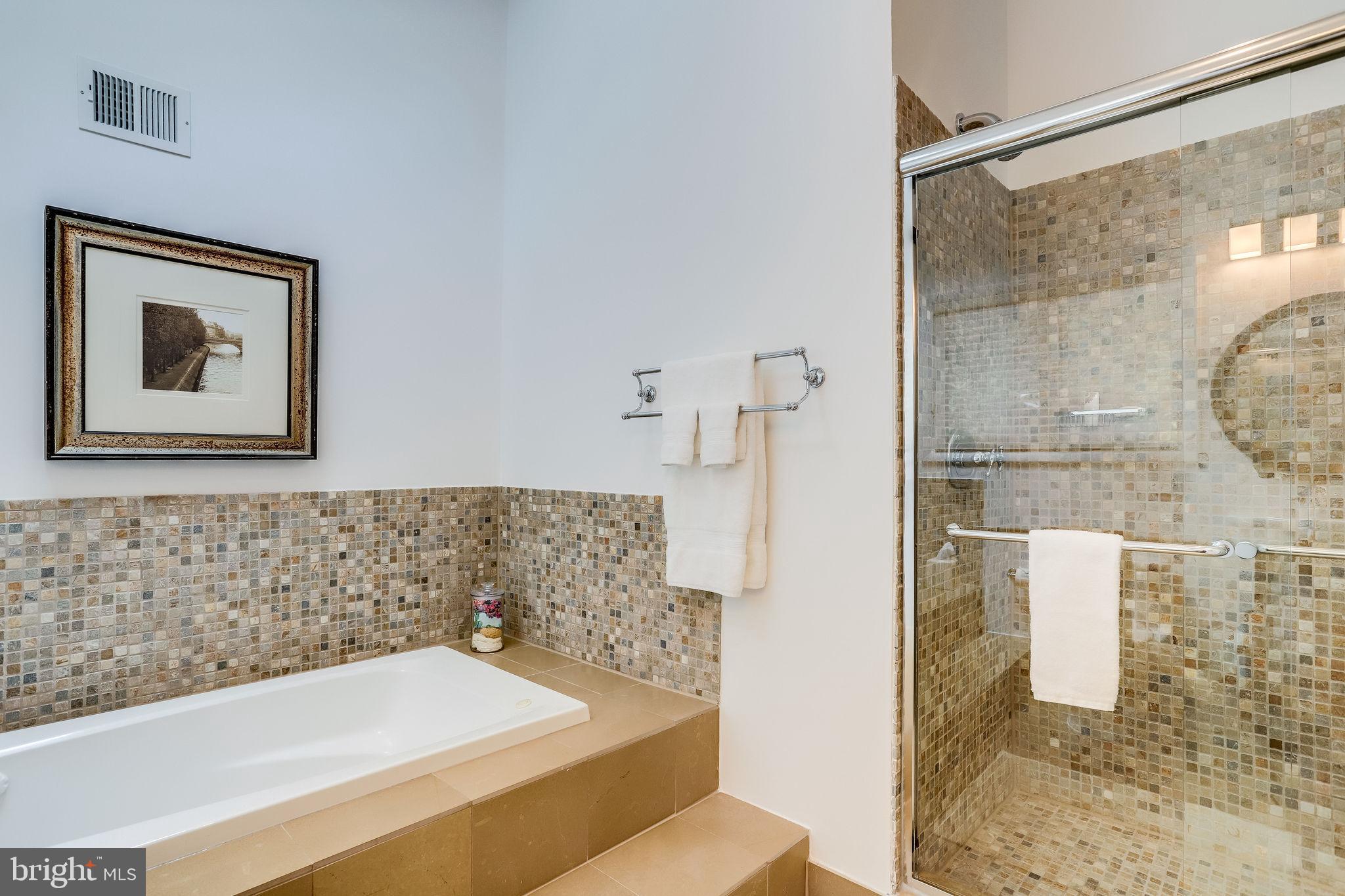 BELLEVUE FOREST - Residential