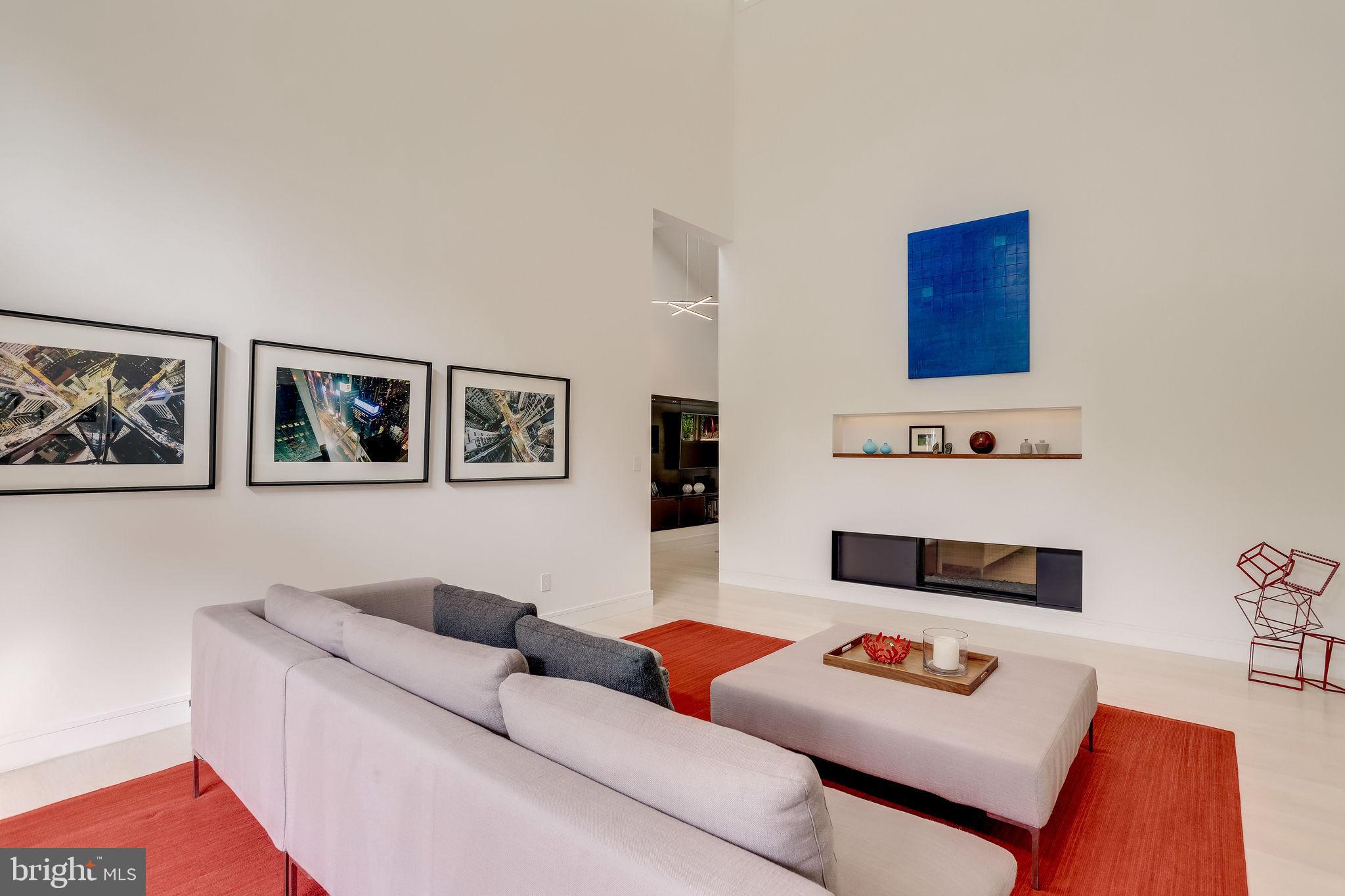 BELLEVUE FOREST - Residential