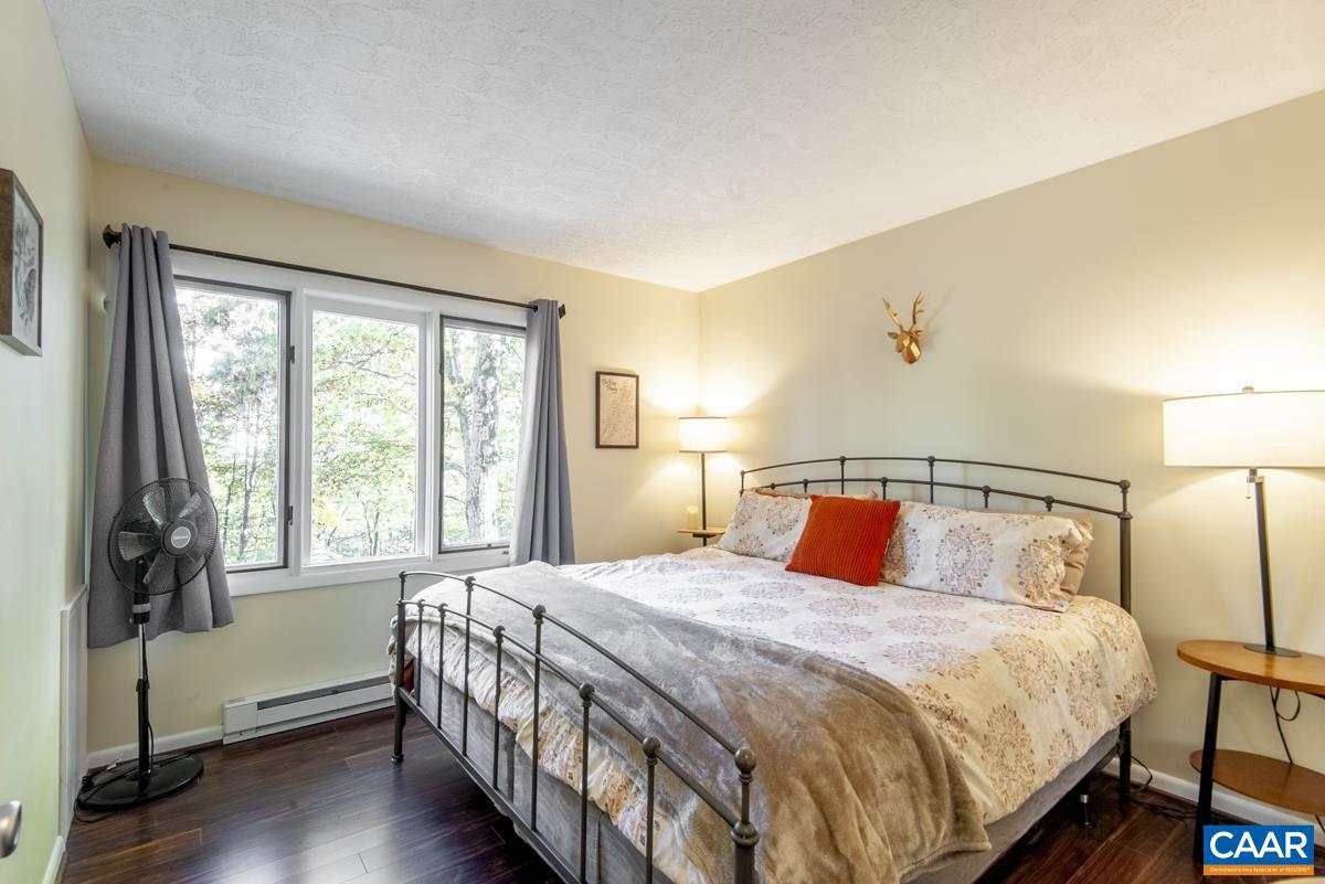 WINTERGREEN RESORT - Residential