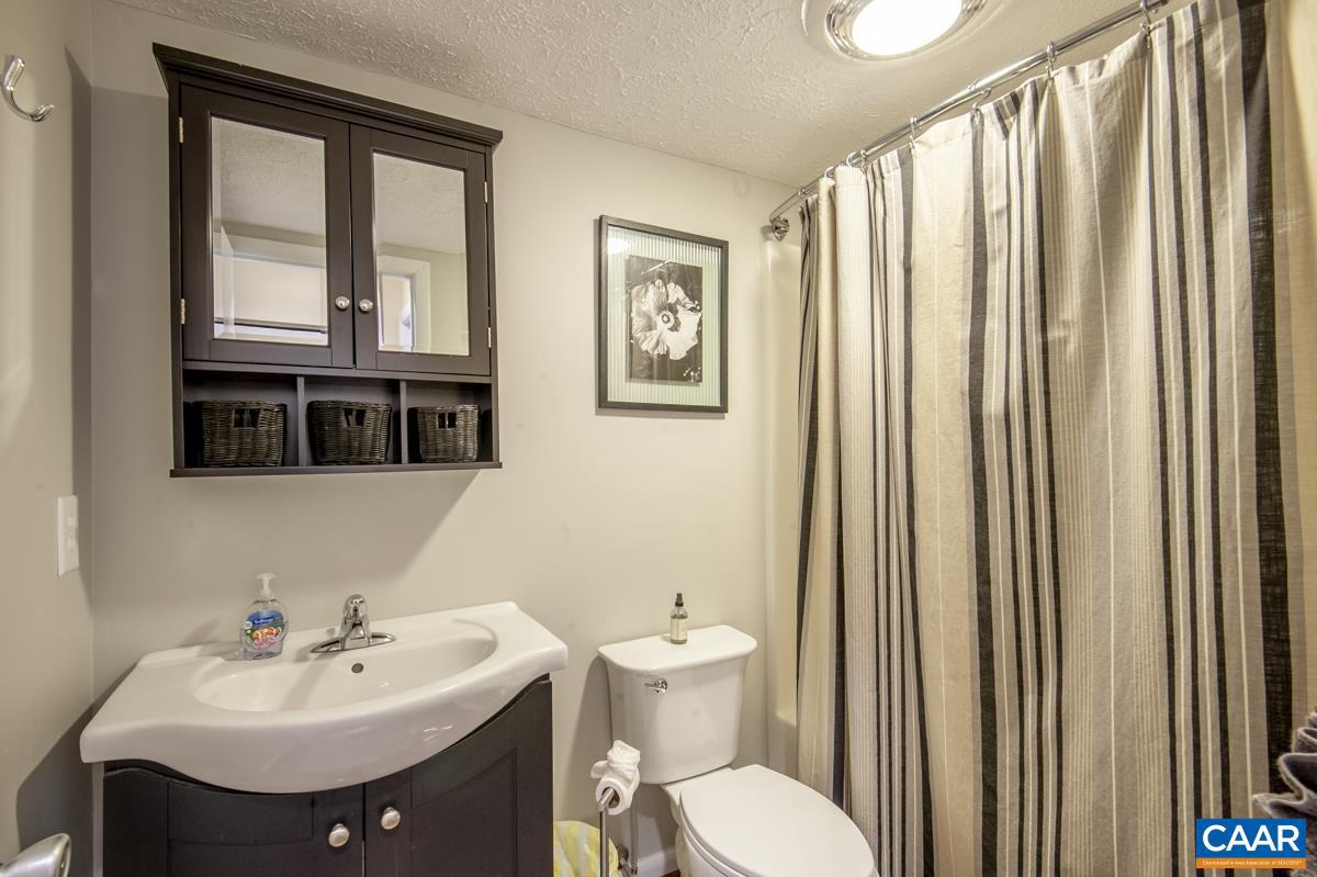 WINTERGREEN RESORT - Residential