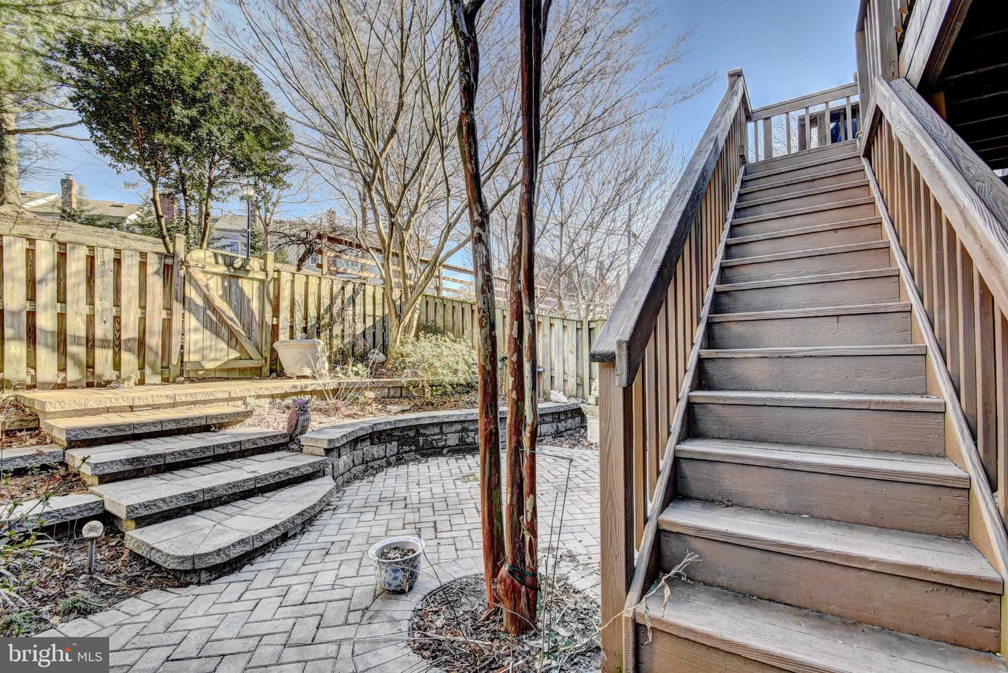 DAVENTRY PARK MILTON - Residential