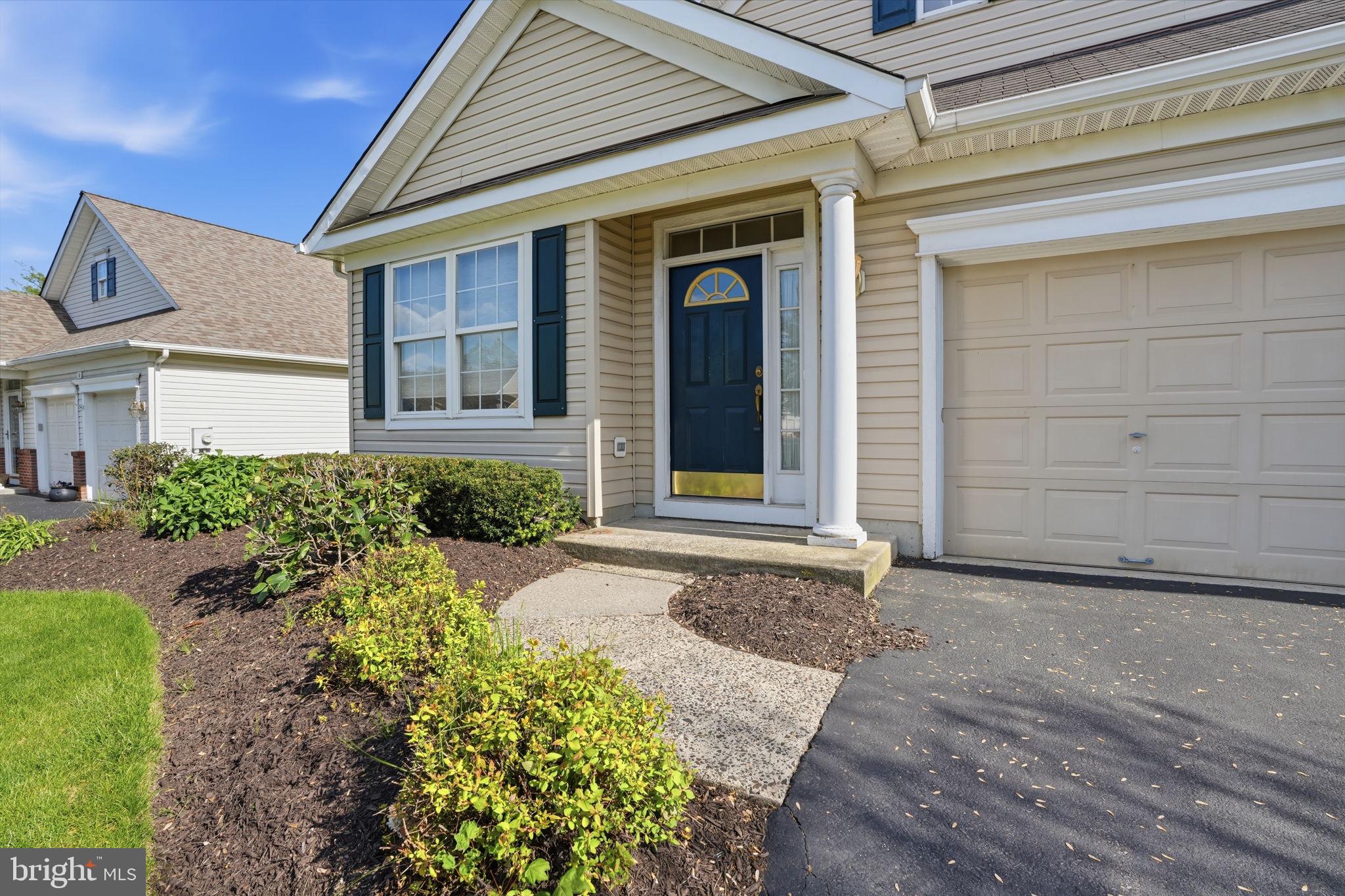 FLOWERS MILL - Residential