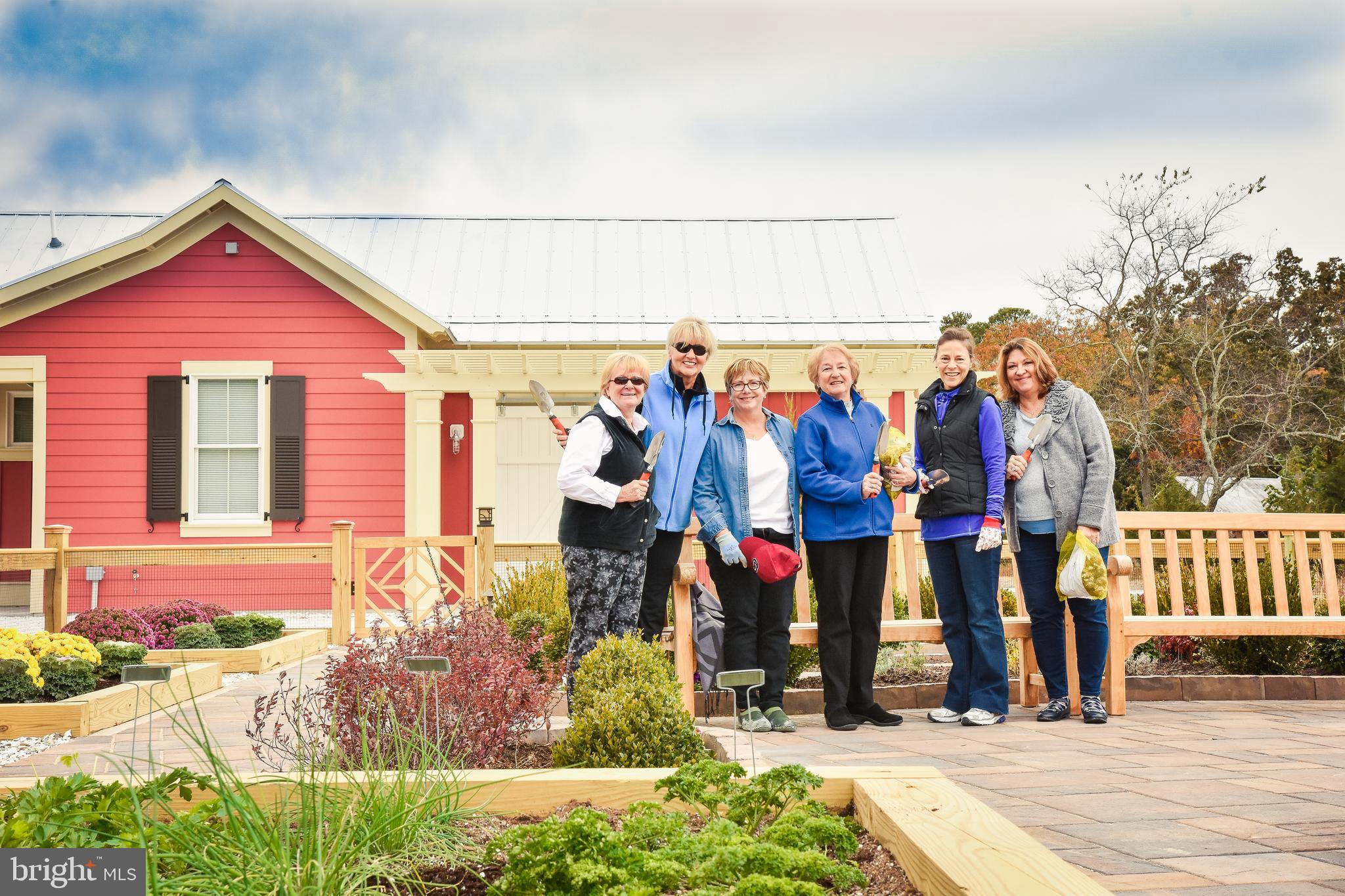 URBANA VILLAS - Residential