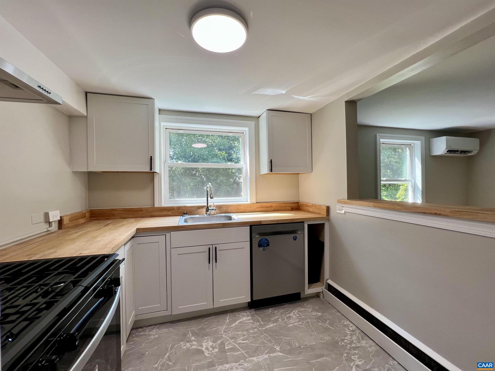 WOODED ACRES - Residential Lease