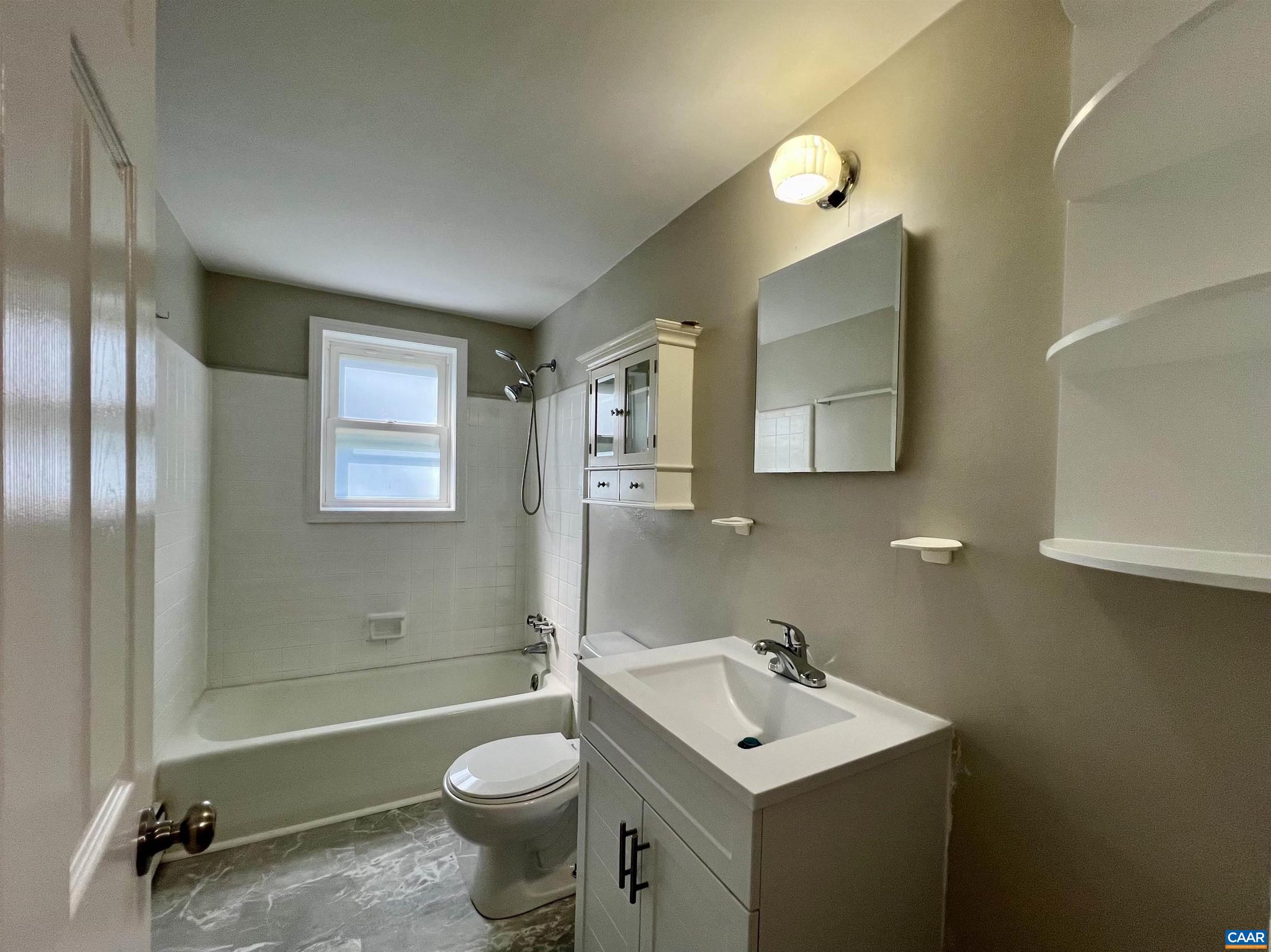 WOODED ACRES - Residential Lease