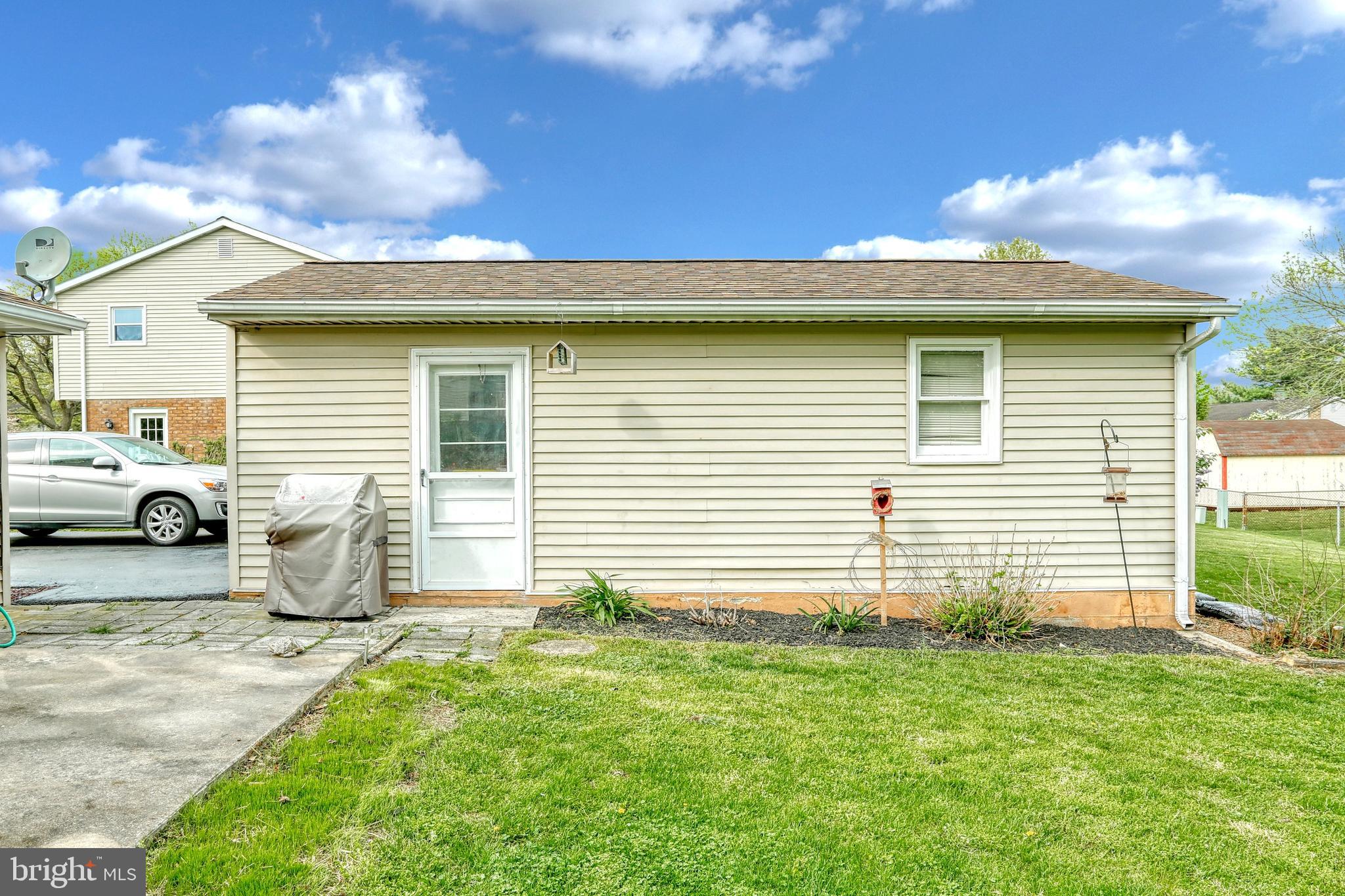 TWIN PINE SPRINGS - Residential