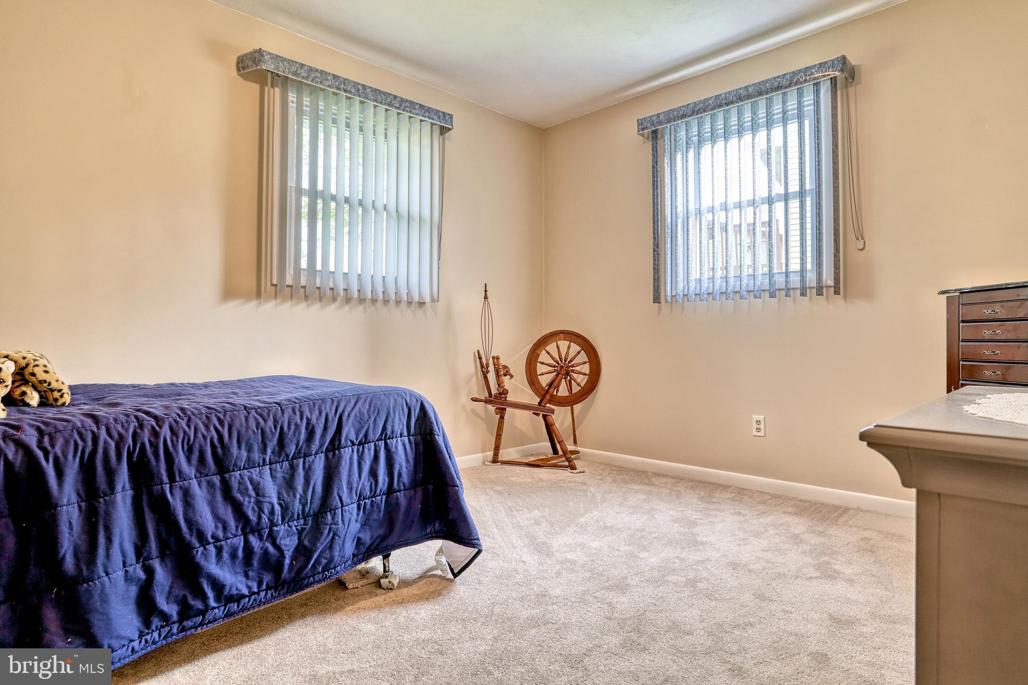 TWIN PINE SPRINGS - Residential