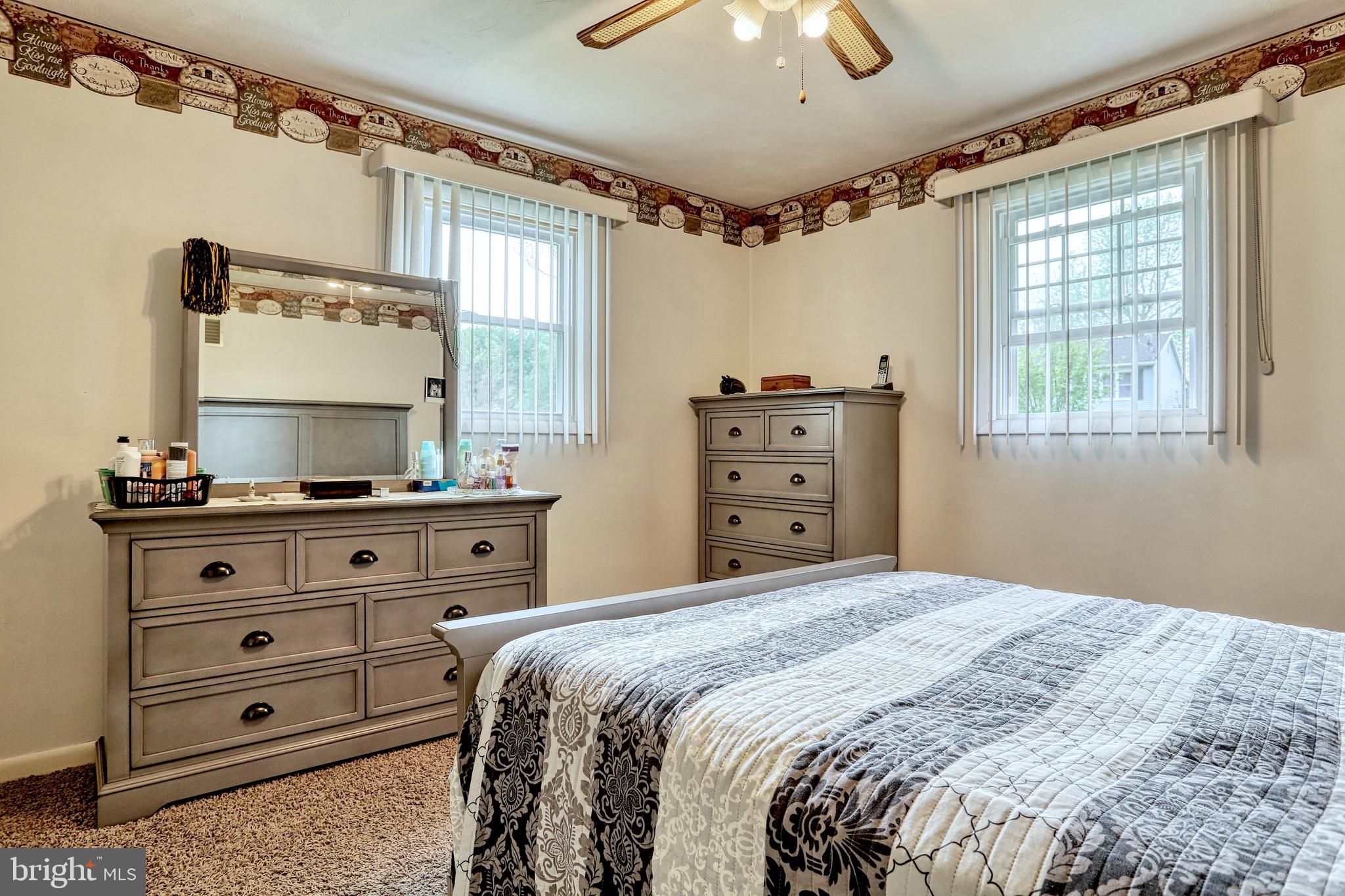 TWIN PINE SPRINGS - Residential