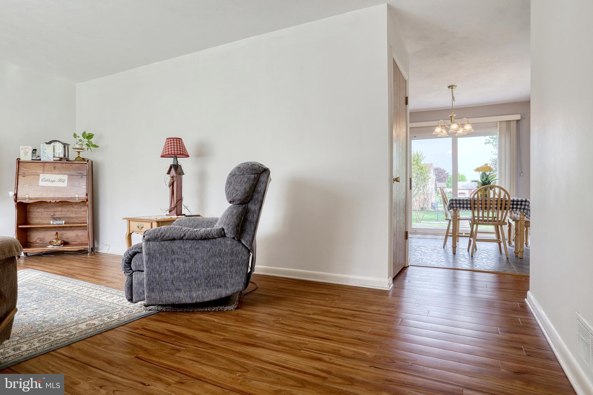TWIN PINE SPRINGS - Residential