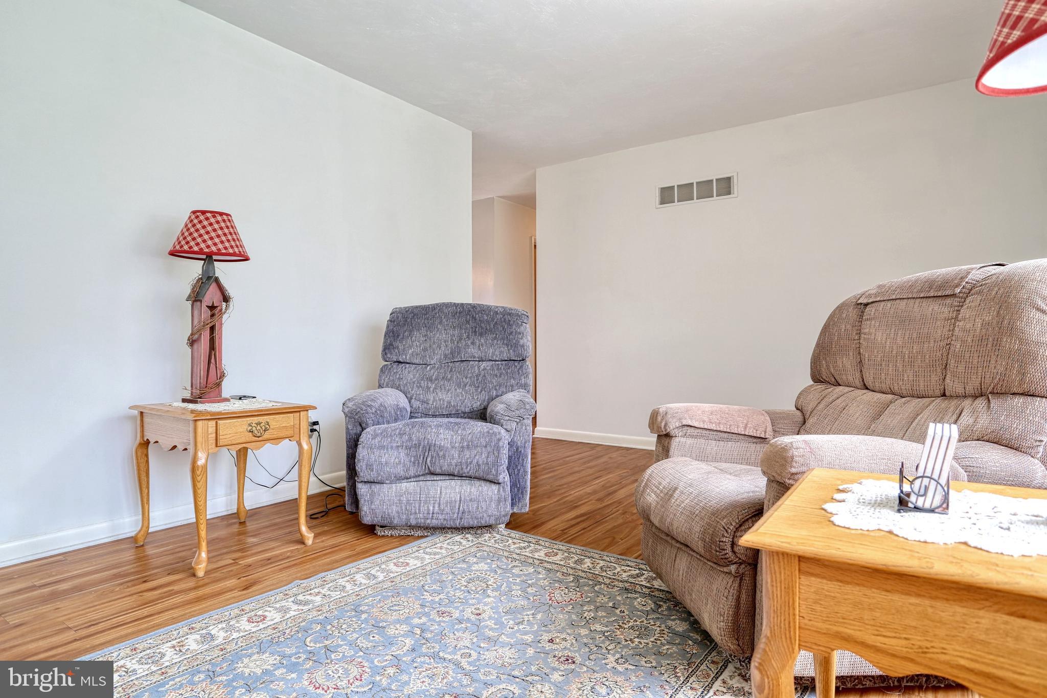 TWIN PINE SPRINGS - Residential
