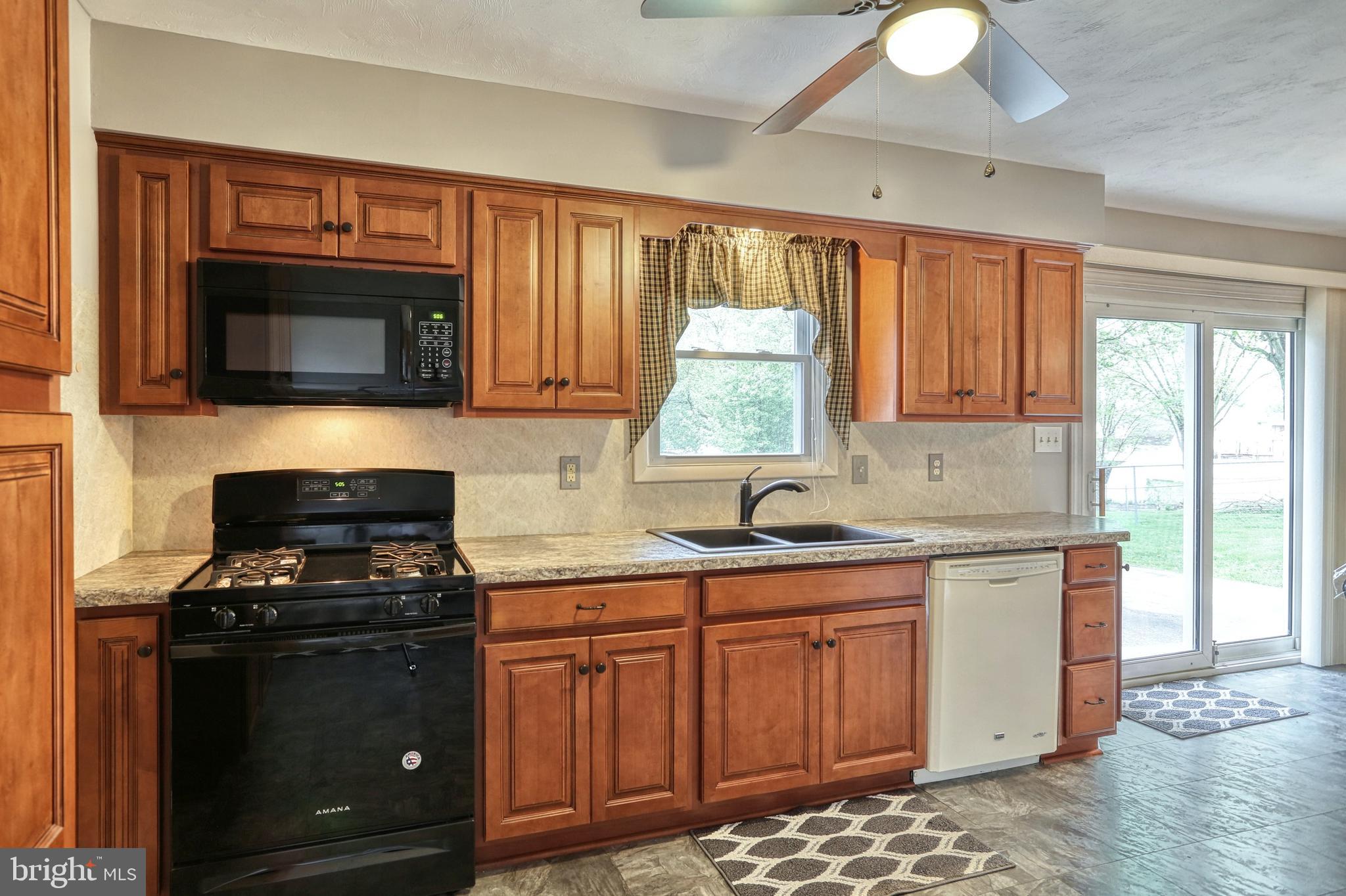 TWIN PINE SPRINGS - Residential