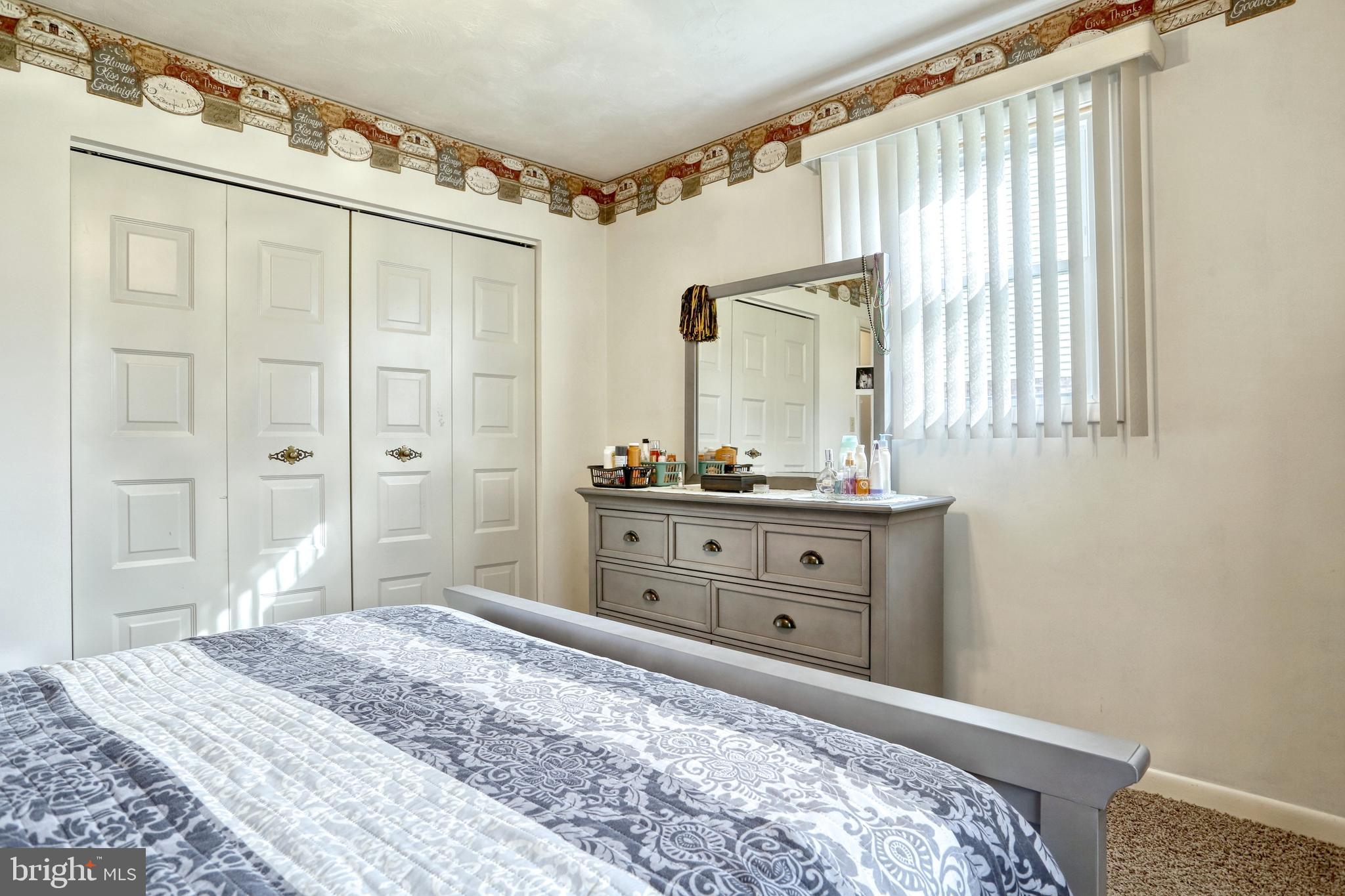 TWIN PINE SPRINGS - Residential