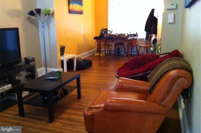 LOWER MOYAMENSING - Residential