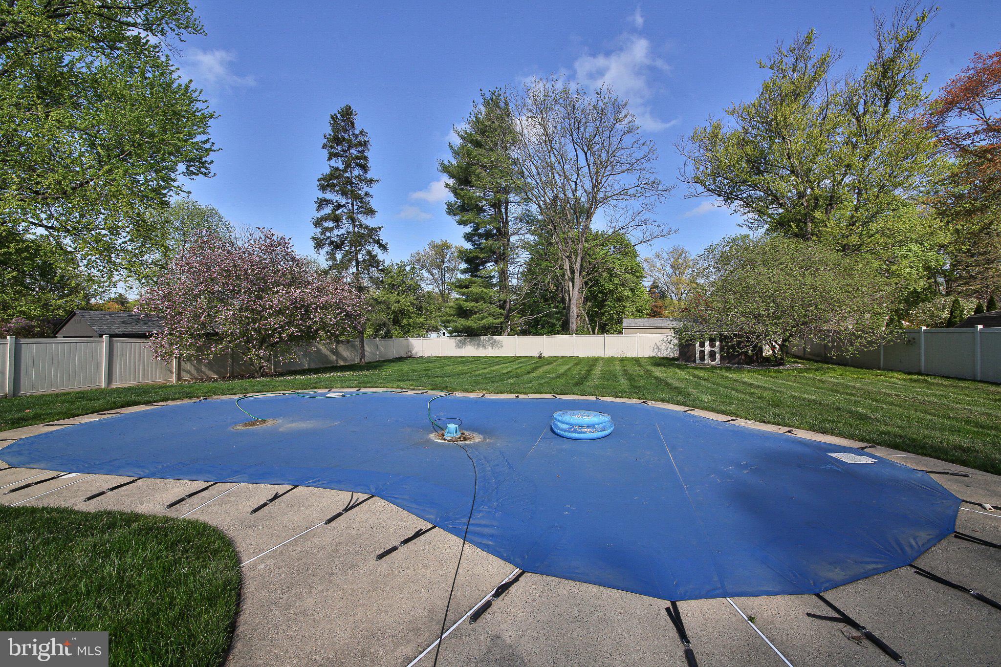 DOYLESTOWN COMMONS - Residential