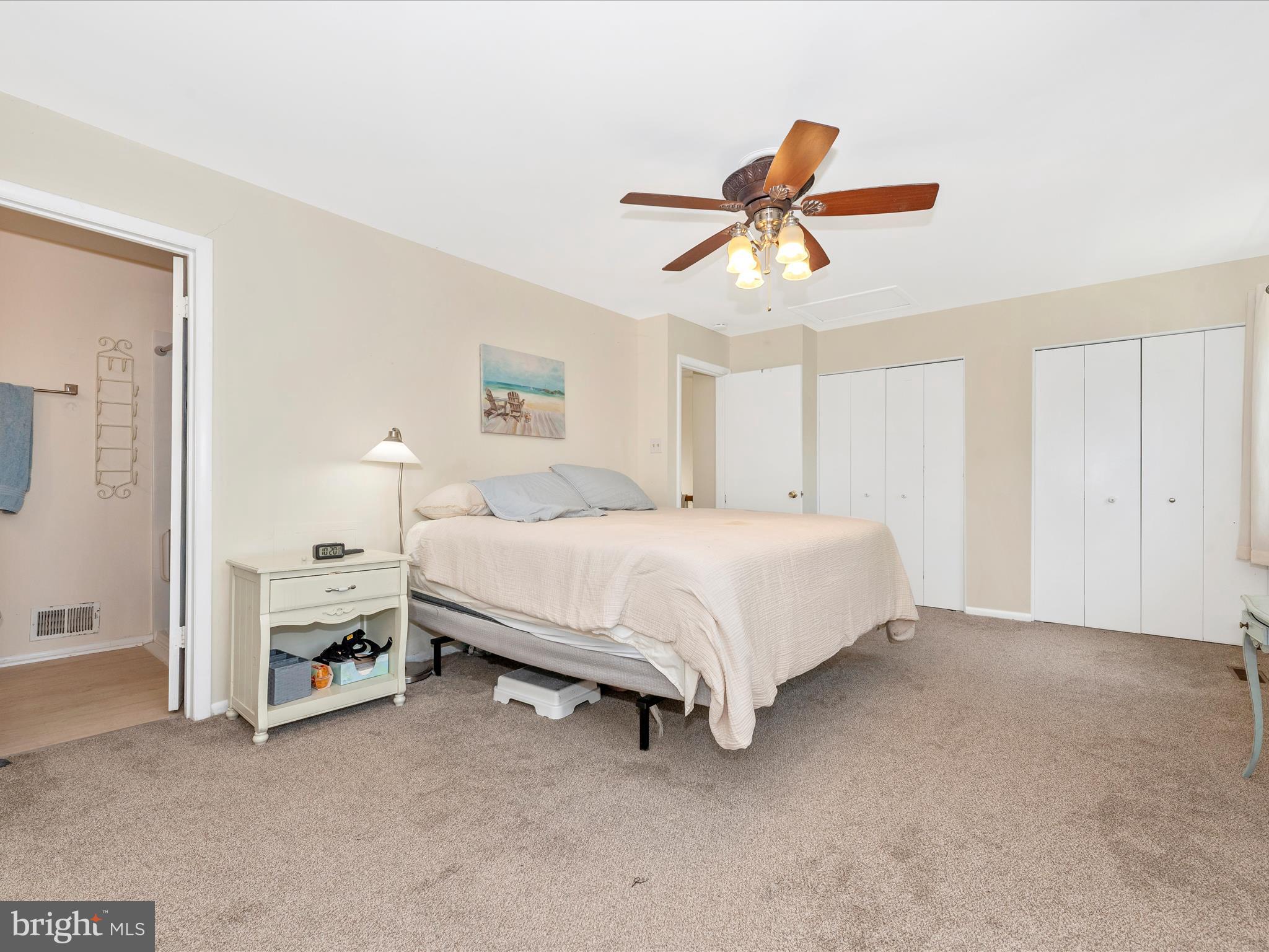 MOUNTAIN VILLAGE - Residential