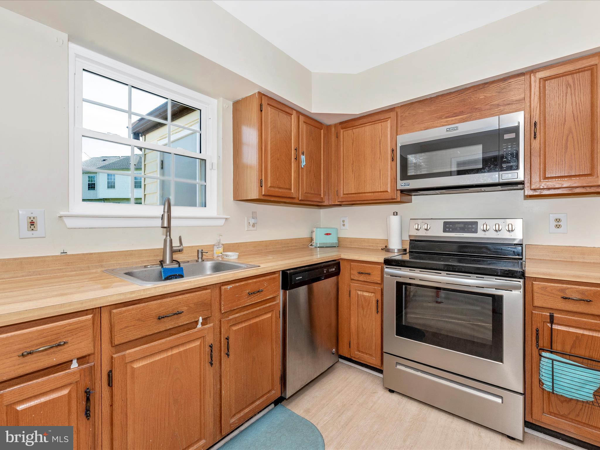 MOUNTAIN VILLAGE - Residential