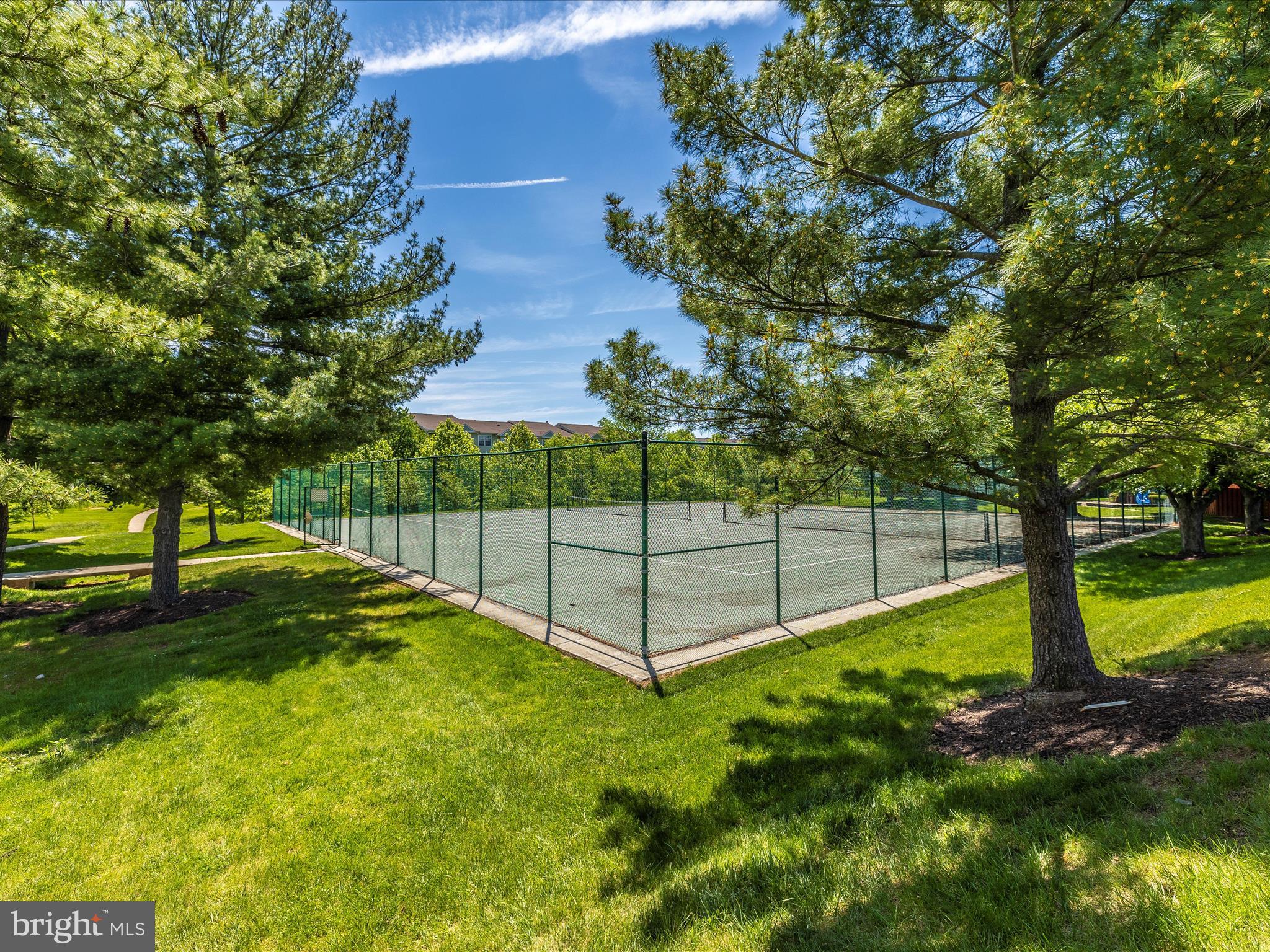 MOUNTAIN VILLAGE - Residential