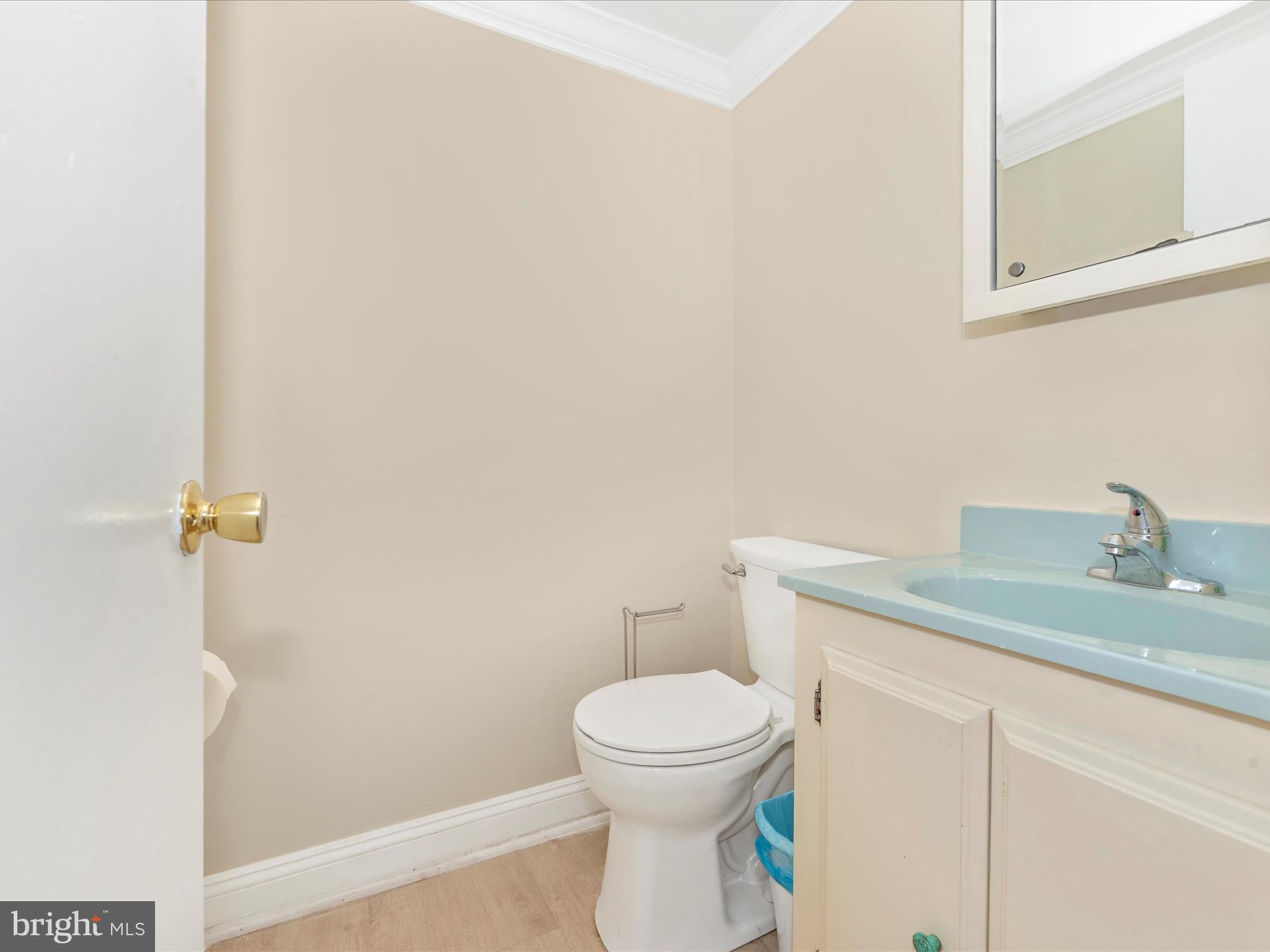 MOUNTAIN VILLAGE - Residential