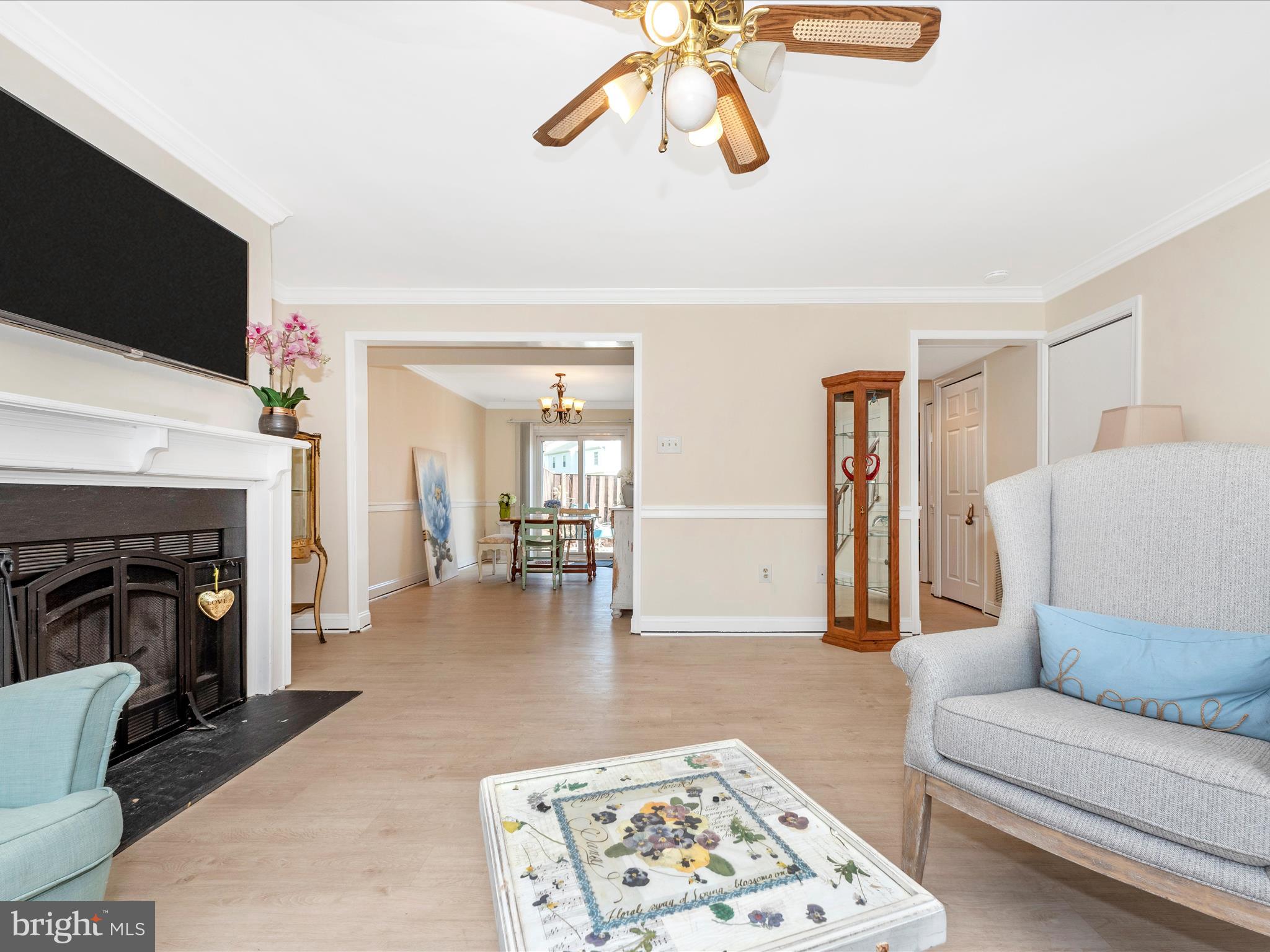 MOUNTAIN VILLAGE - Residential