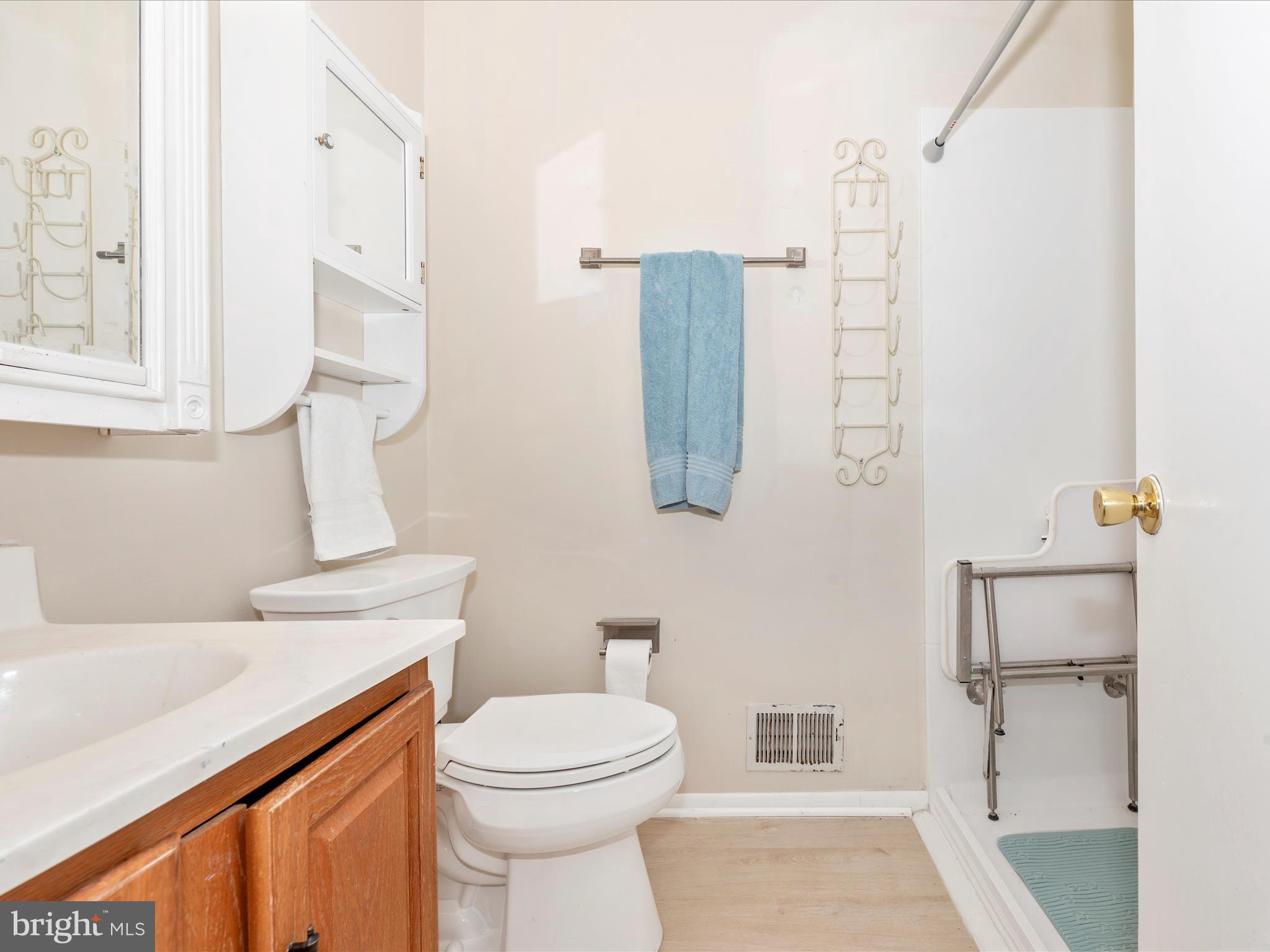 MOUNTAIN VILLAGE - Residential