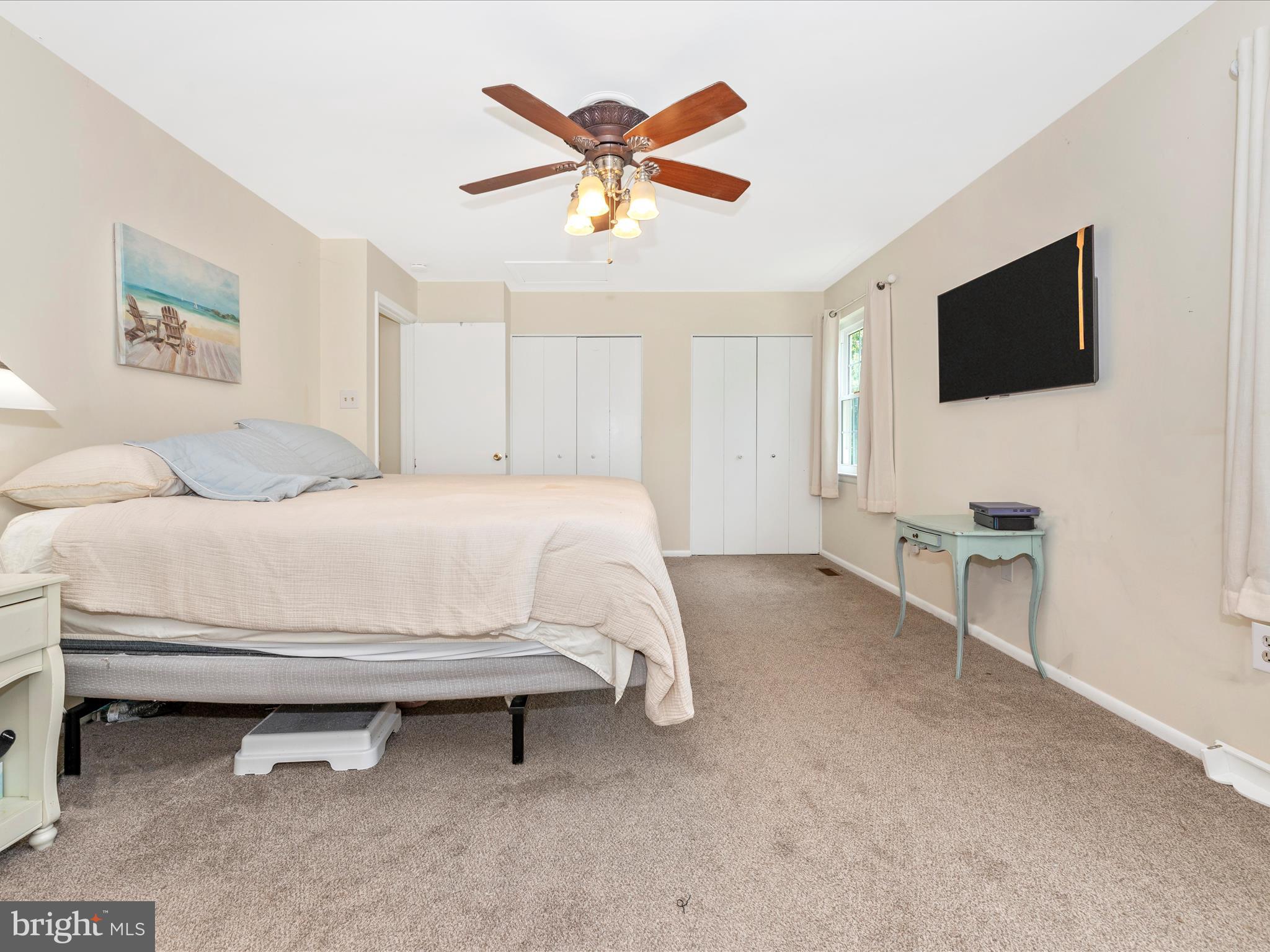 MOUNTAIN VILLAGE - Residential