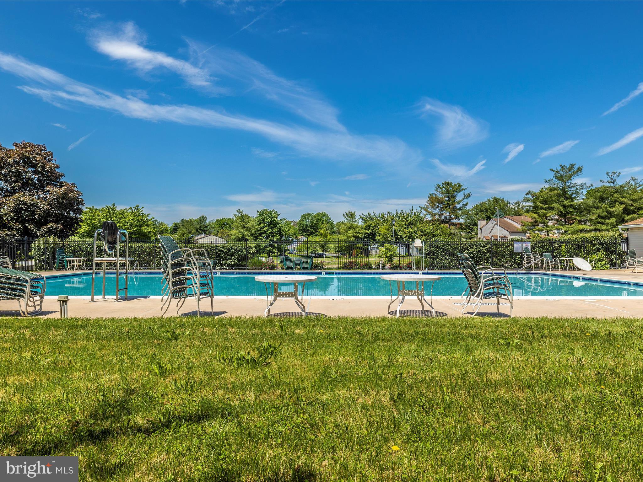 MOUNTAIN VILLAGE - Residential