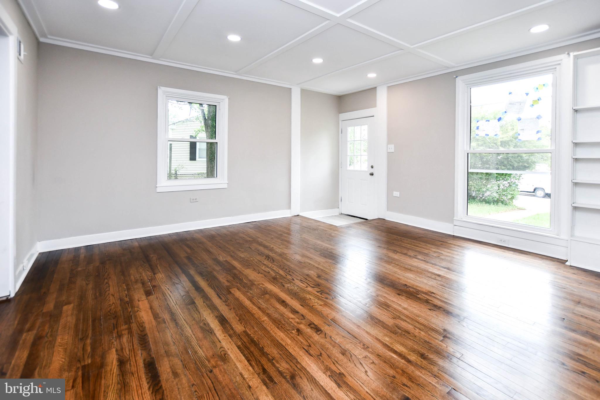 LAUREL GARDENS - Residential