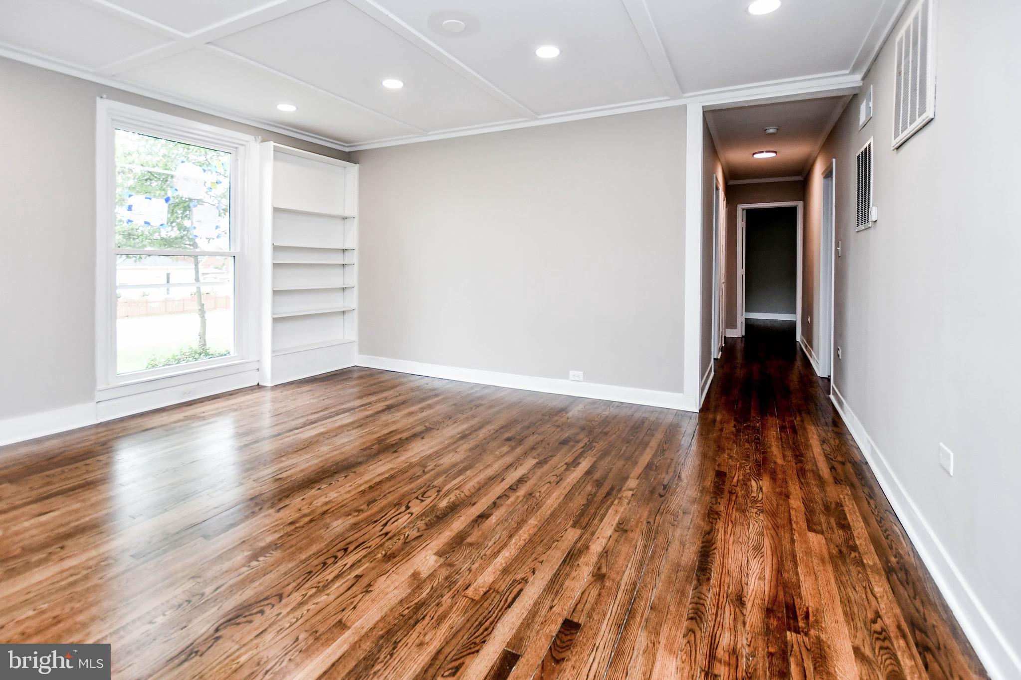 LAUREL GARDENS - Residential