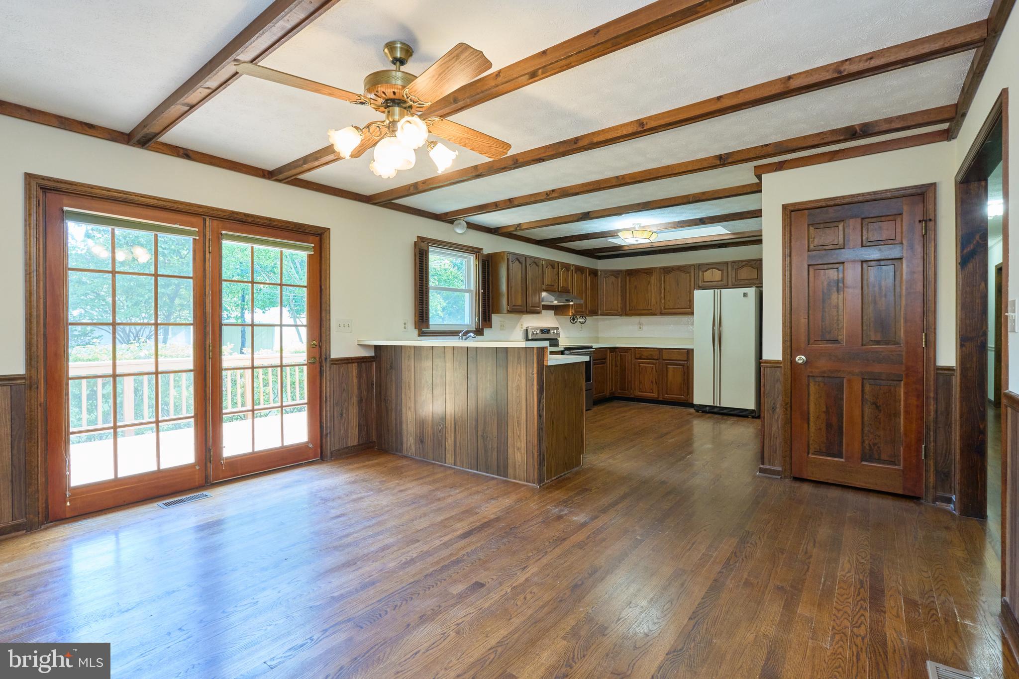 HILLTOP - Residential Lease