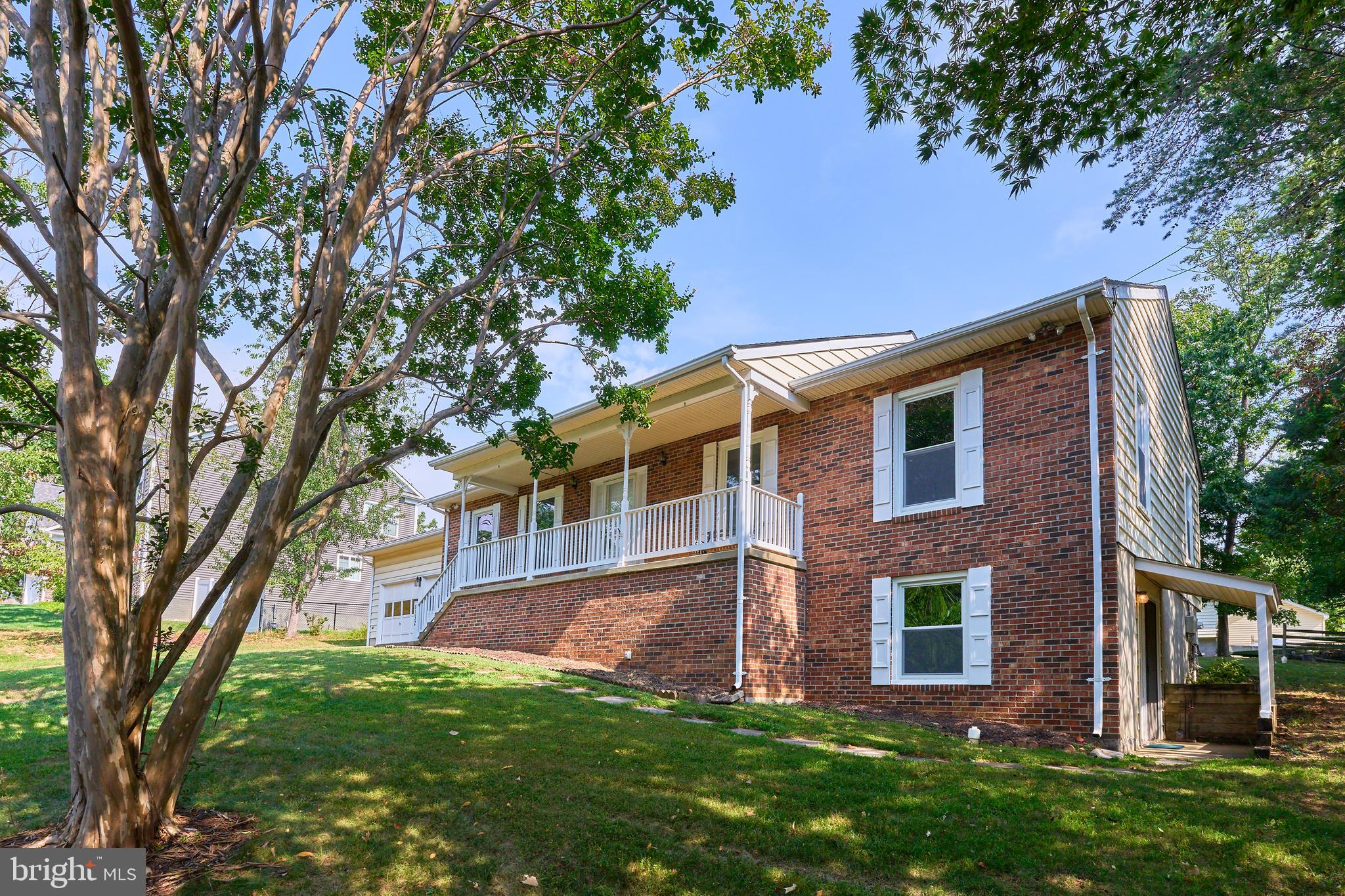 HILLTOP - Residential Lease