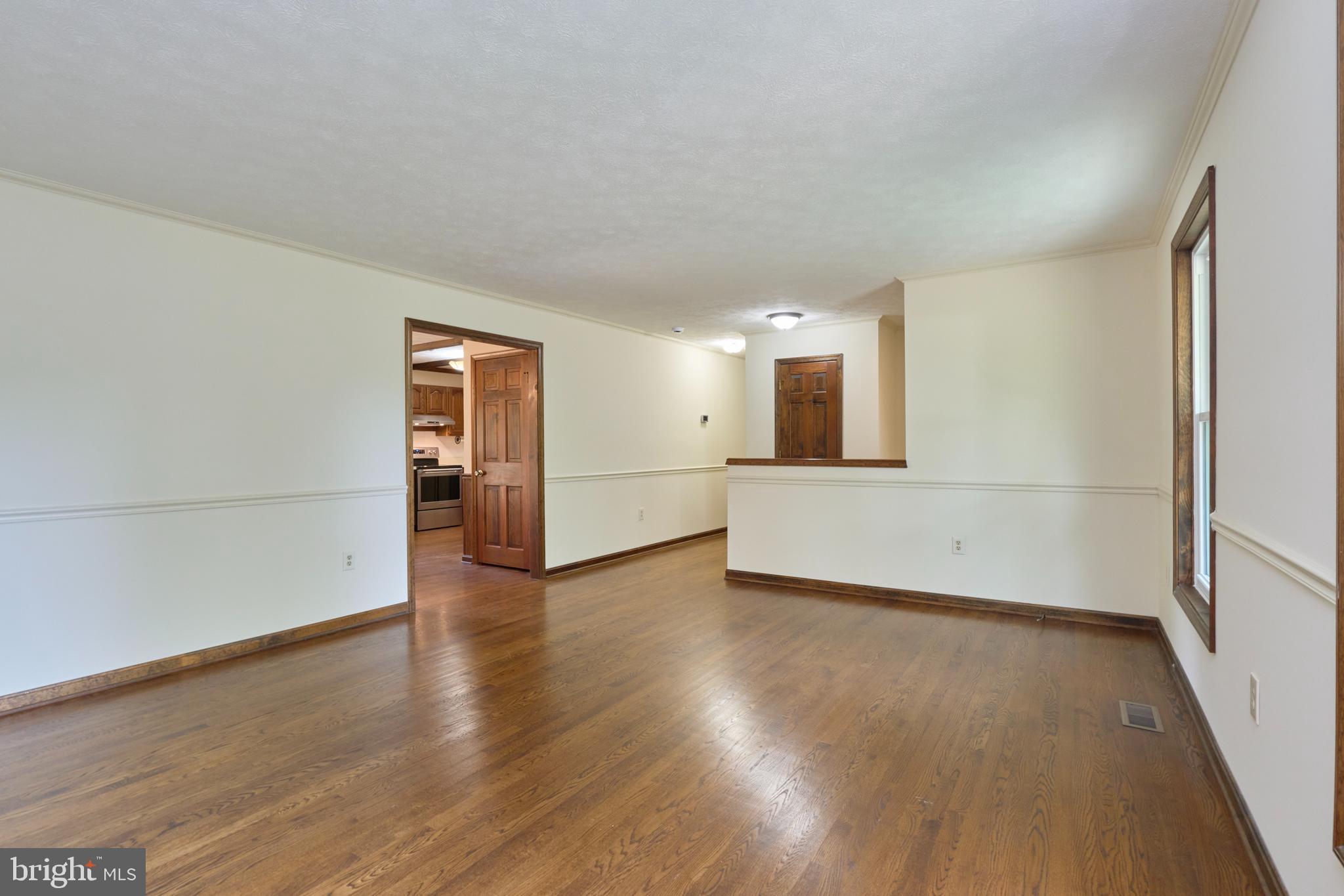 HILLTOP - Residential Lease