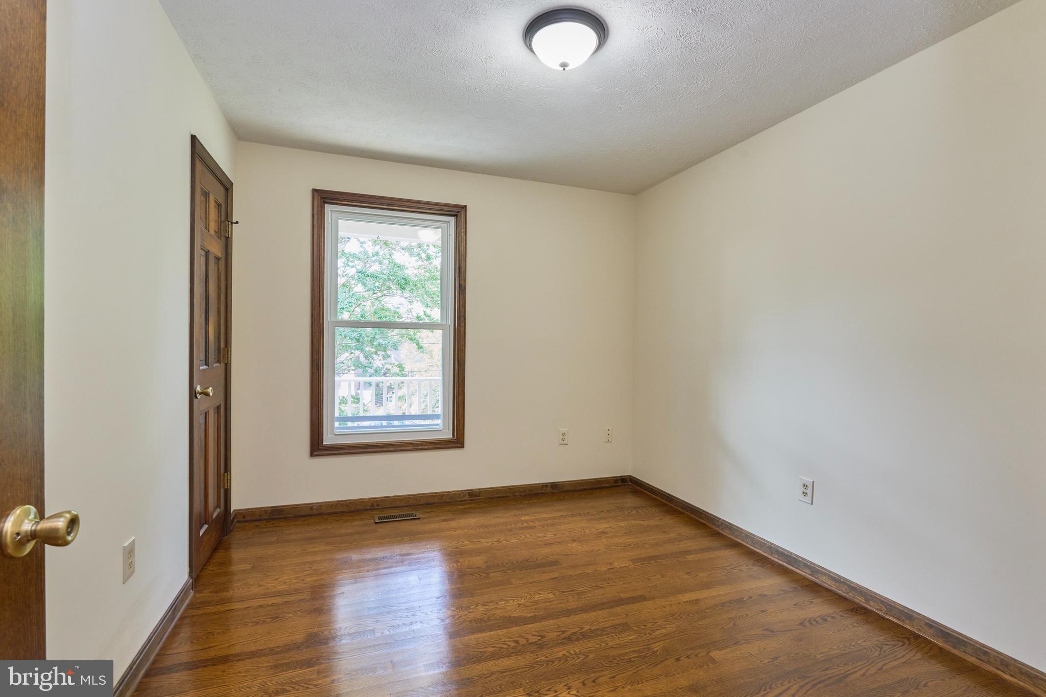 HILLTOP - Residential Lease