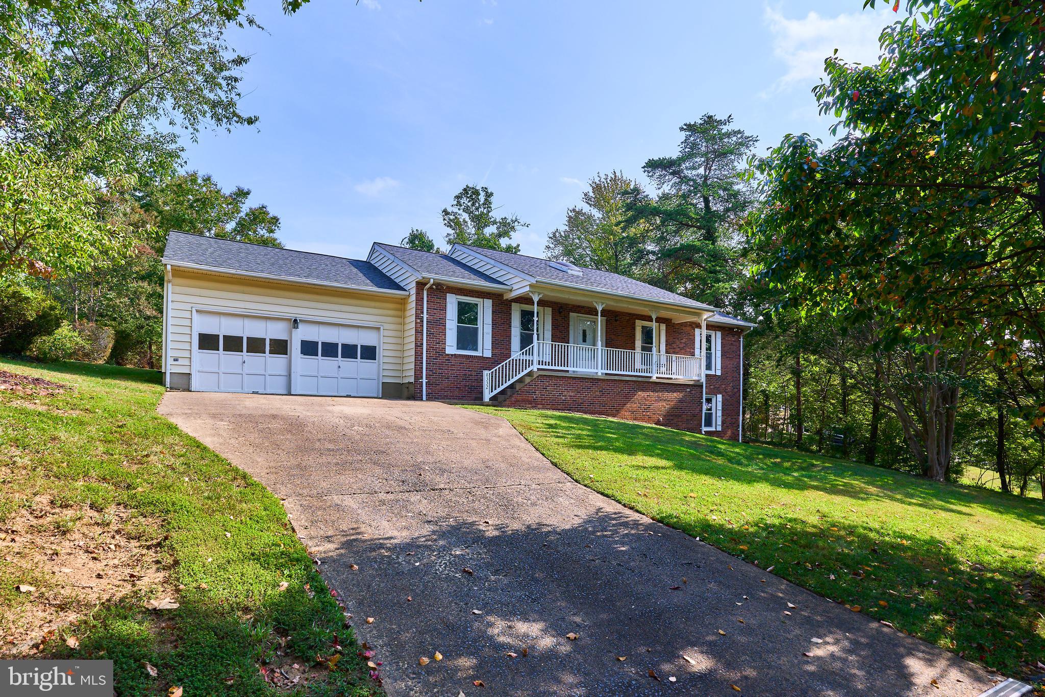 HILLTOP - Residential Lease