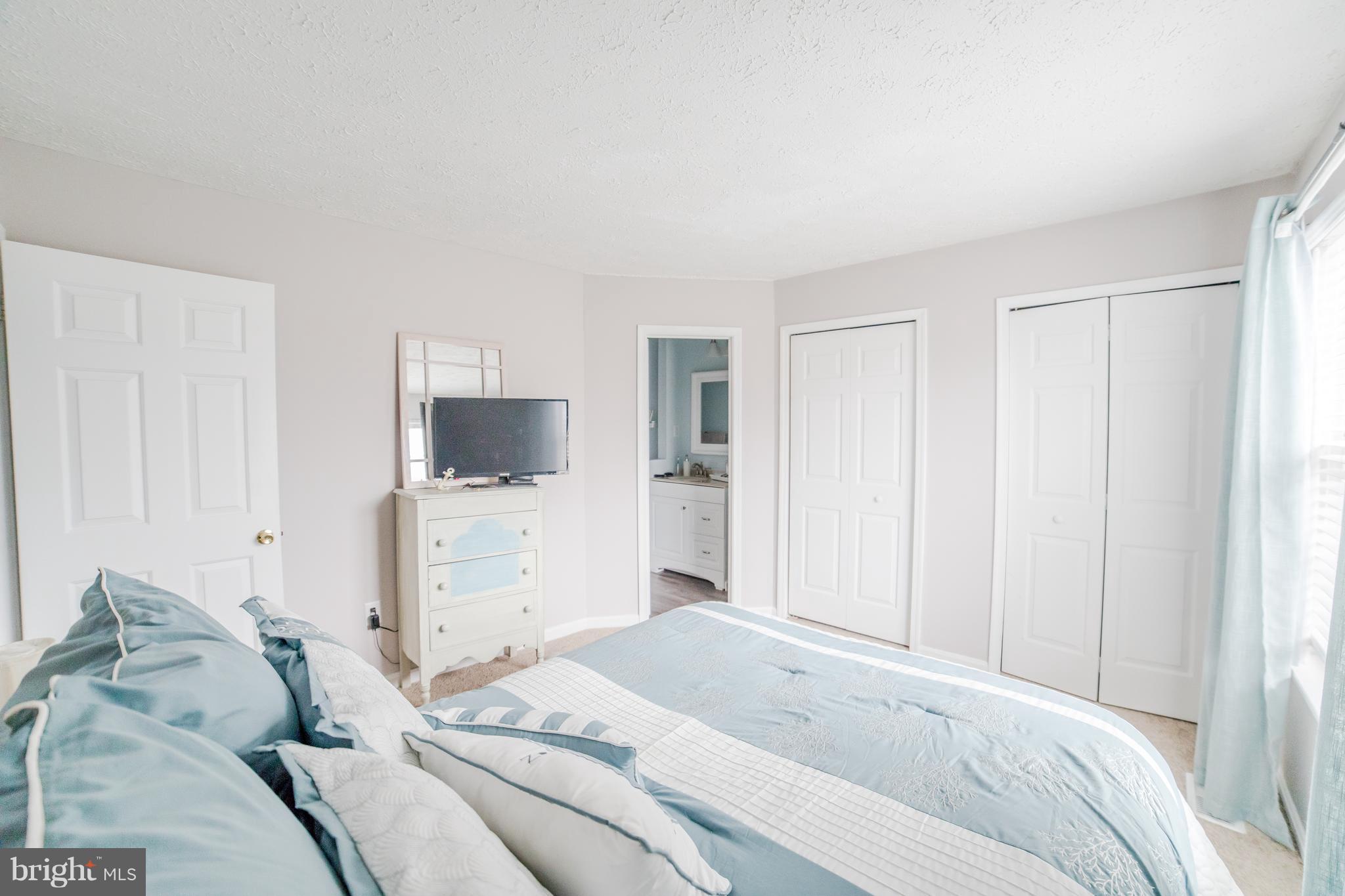 ST CHARLES SUB - HAMPSHIRE - Residential