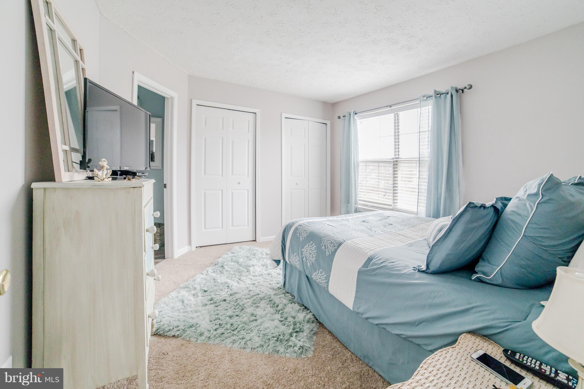 ST CHARLES SUB - HAMPSHIRE - Residential