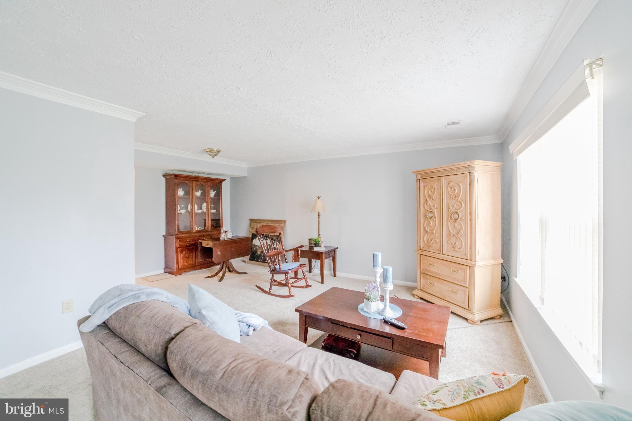 ST CHARLES SUB - HAMPSHIRE - Residential