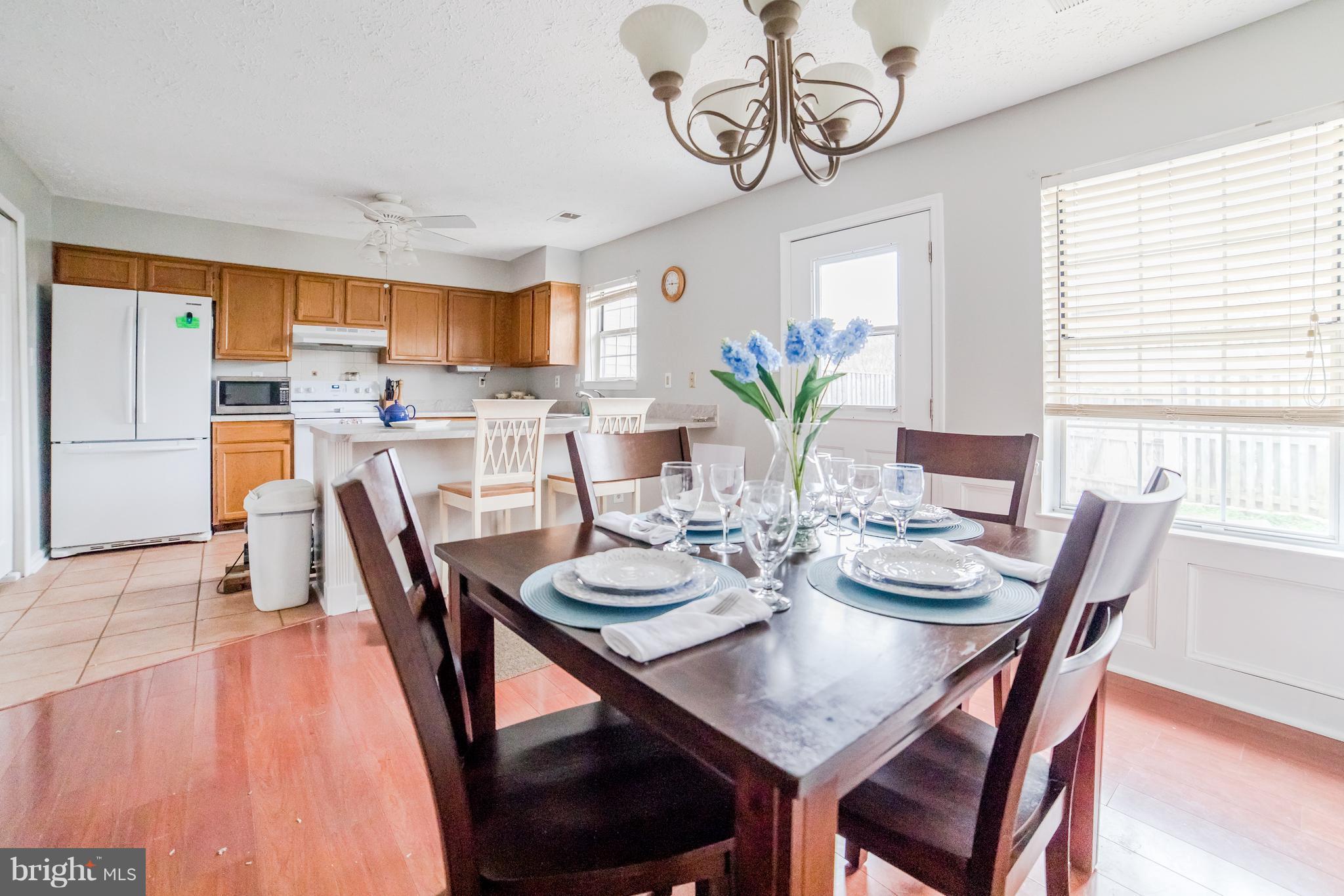 ST CHARLES SUB - HAMPSHIRE - Residential