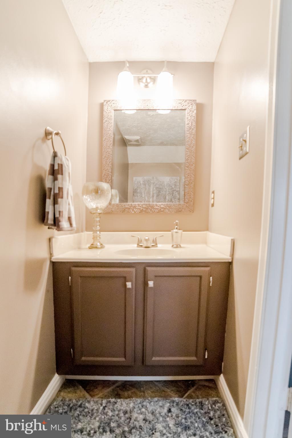 ST CHARLES SUB - HAMPSHIRE - Residential