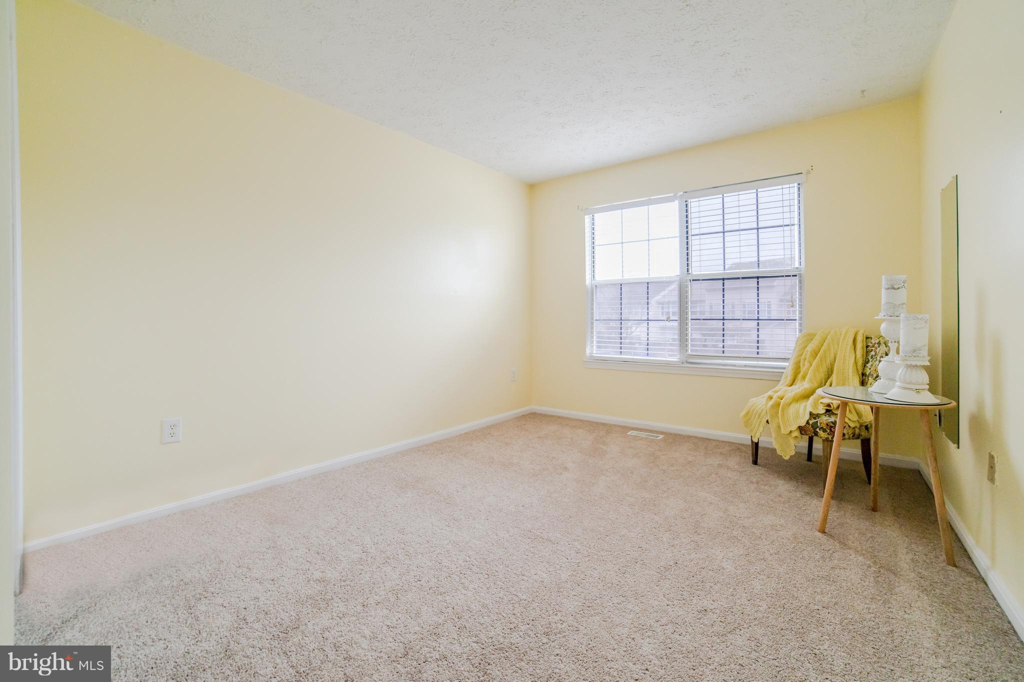 ST CHARLES SUB - HAMPSHIRE - Residential