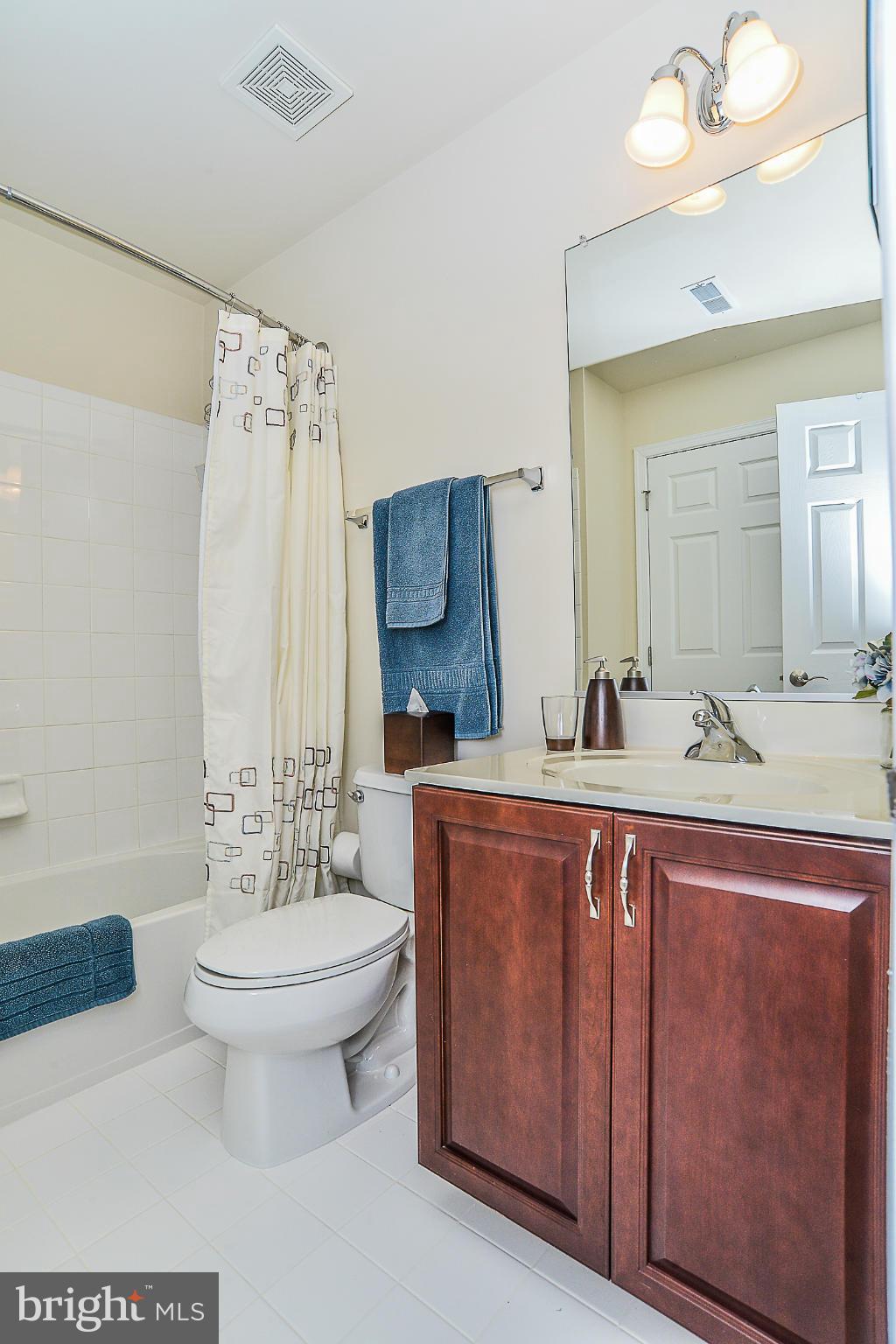 DOMINION VALLEY COUNTRY CLUB - Residential