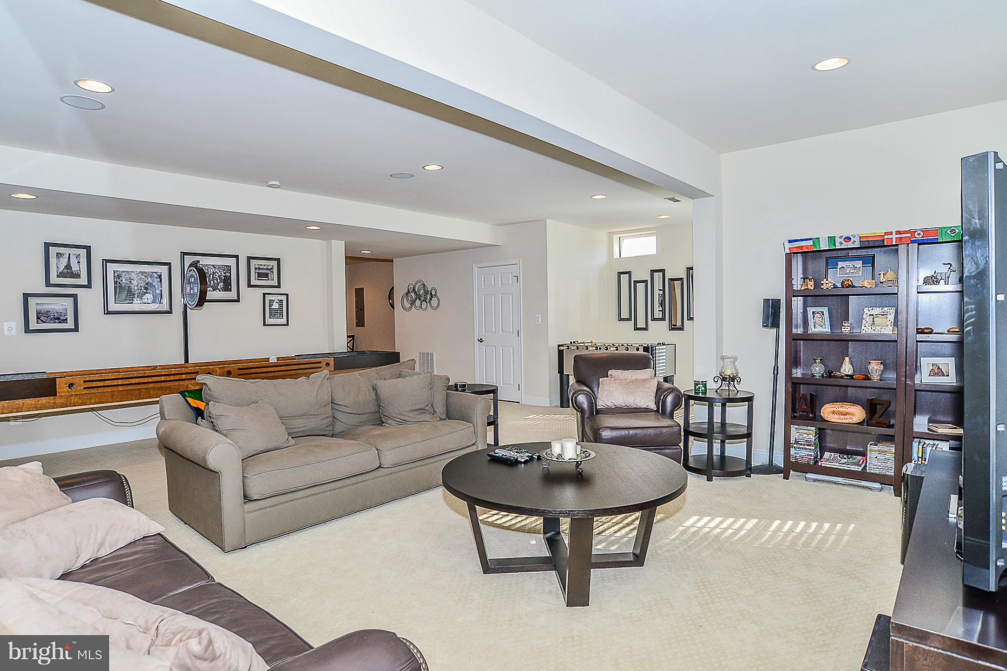 DOMINION VALLEY COUNTRY CLUB - Residential