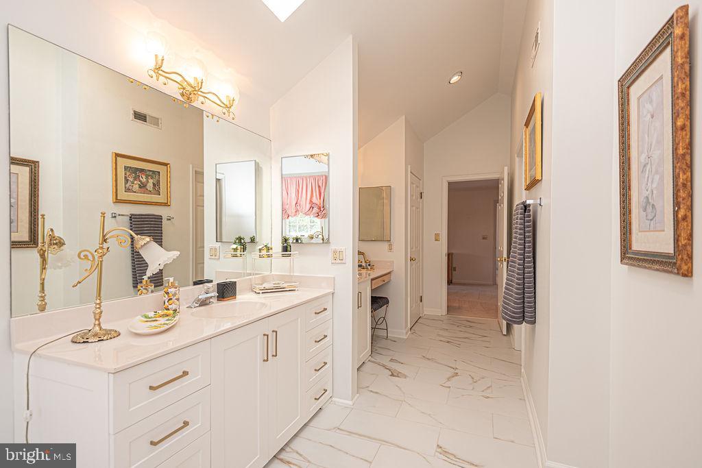 SWANN ESTATES - Residential