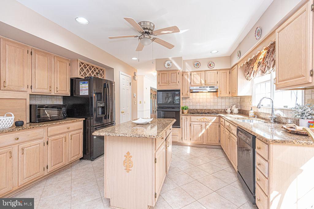 SWANN ESTATES - Residential