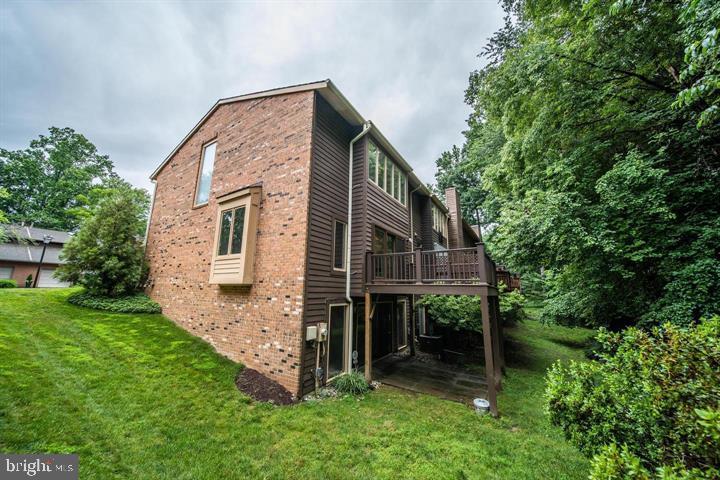 FAWSETT FARMS MANOR - Residential