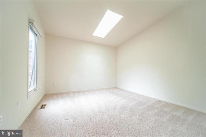 FAWSETT FARMS MANOR - Residential